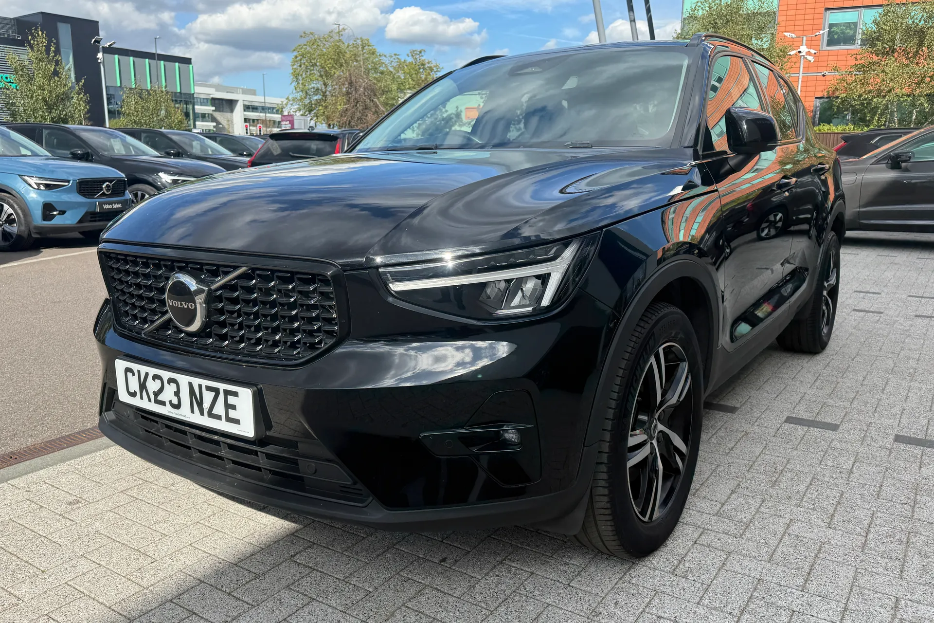 Volvo XC40 thumbnail image number 12