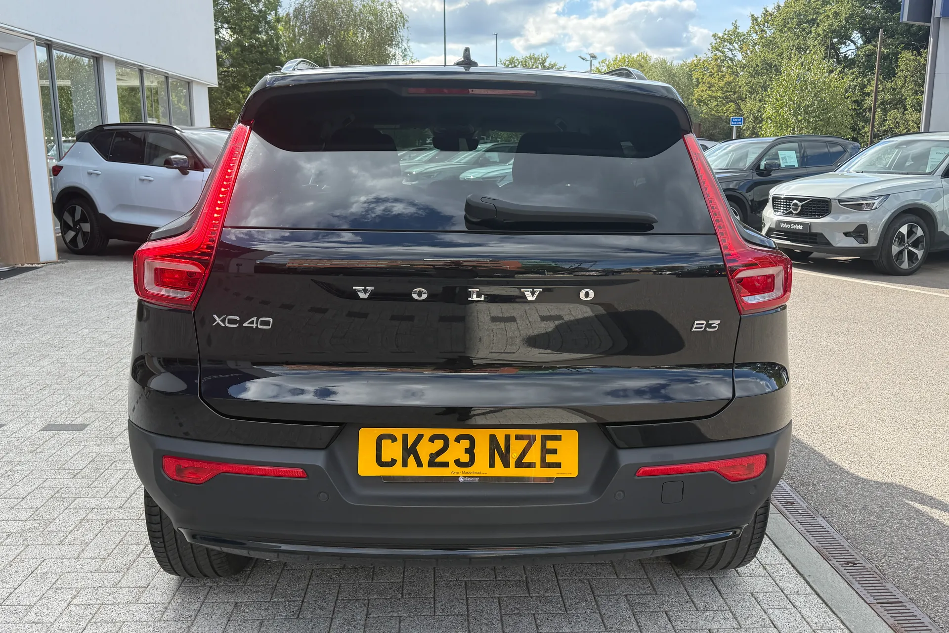 Volvo XC40 thumbnail image number 9