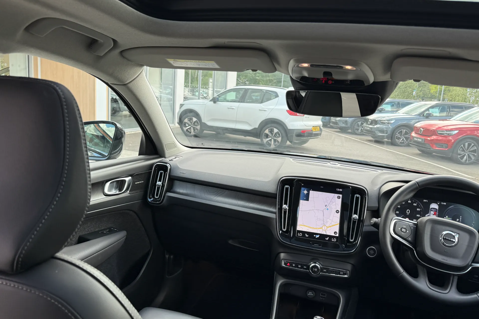 Volvo XC40 thumbnail image number 31