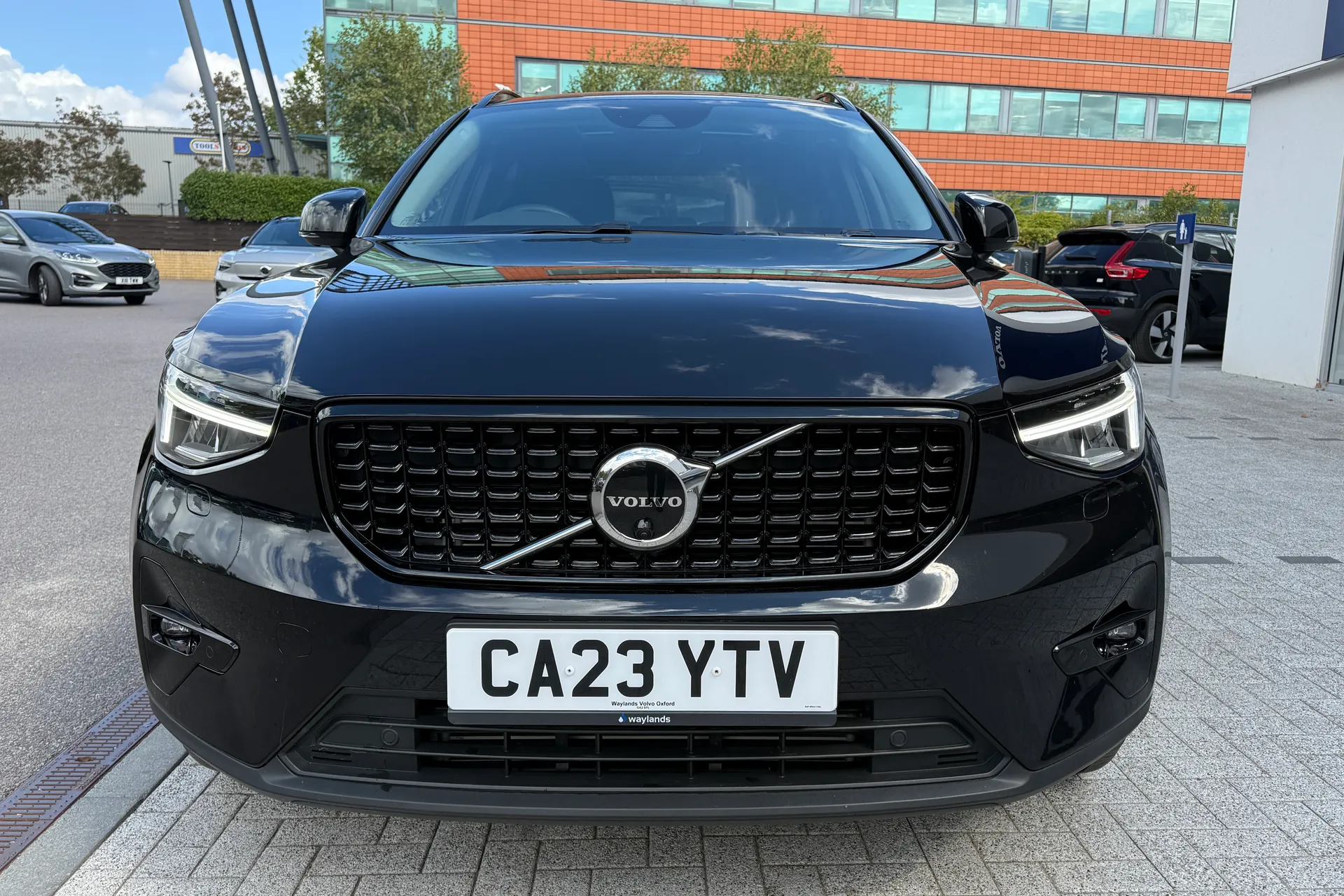 Volvo XC40 thumbnail image number 13
