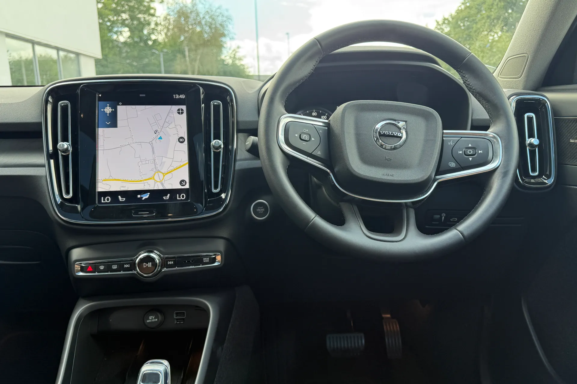 Volvo XC40 thumbnail image number 33