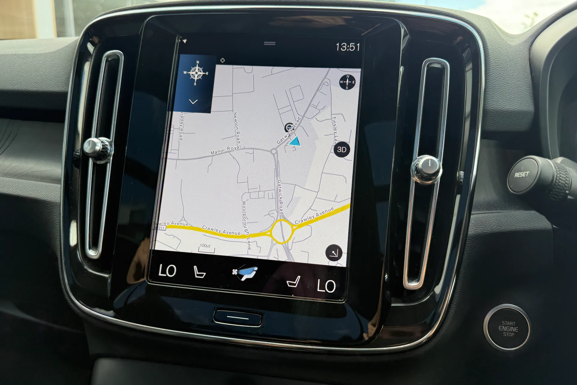 Volvo XC40 thumbnail image number 5