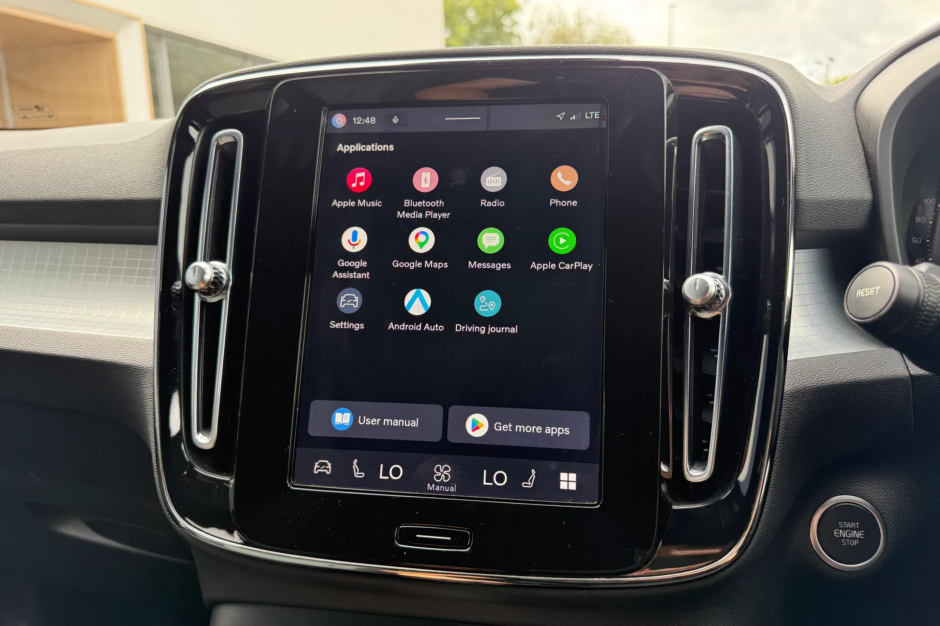 Volvo XC40 thumbnail image number 39
