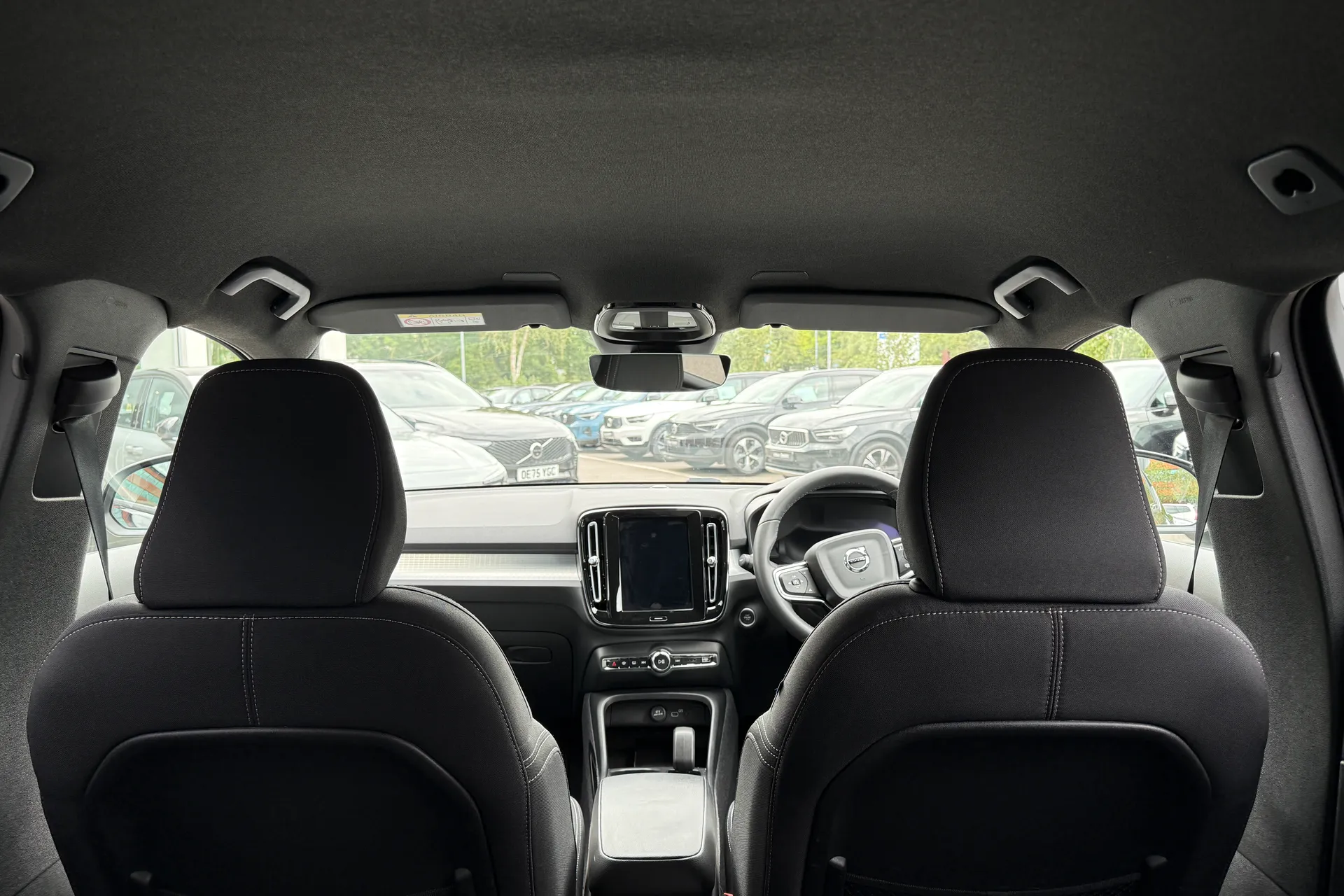Volvo XC40 thumbnail image number 22
