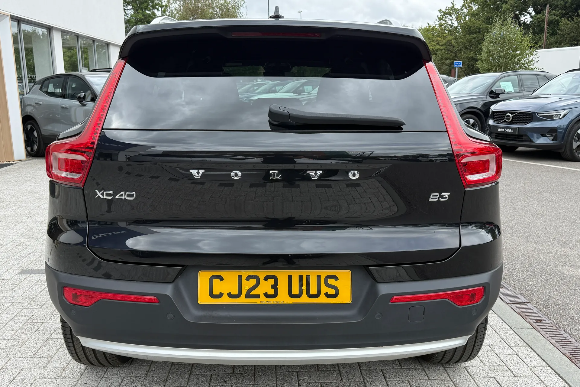 Volvo XC40 thumbnail image number 9