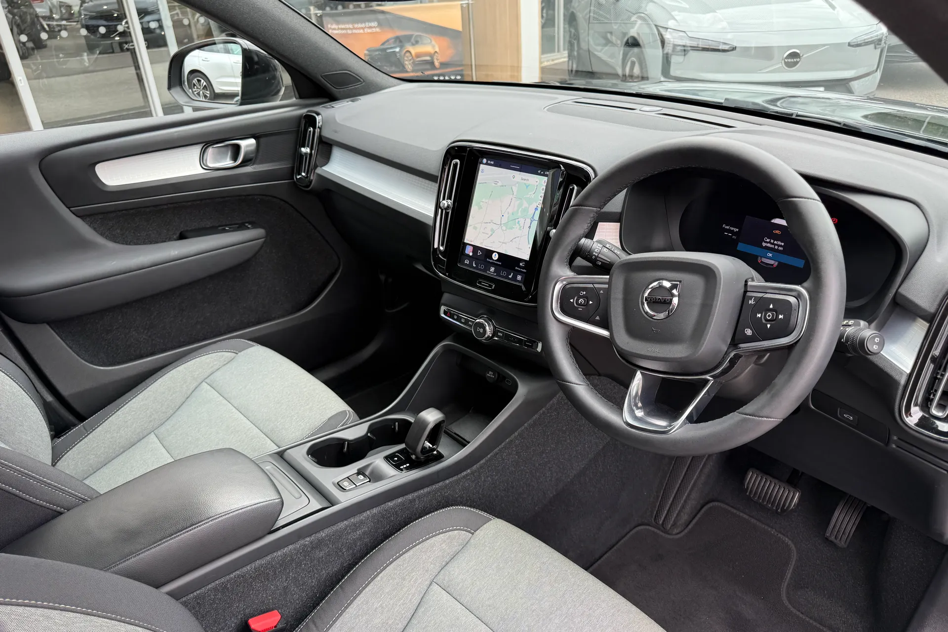 Volvo XC40 thumbnail image number 6