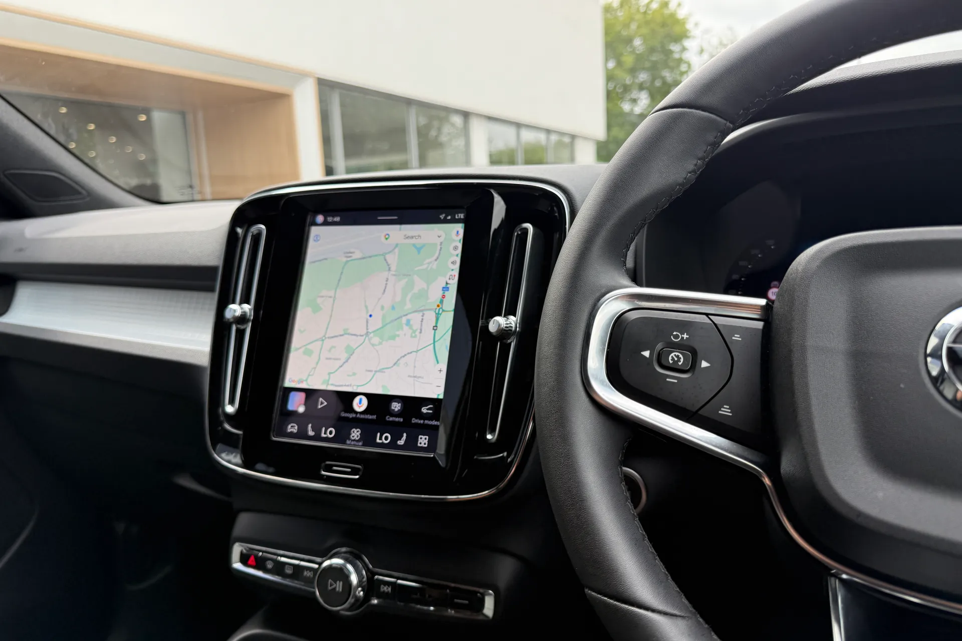 Volvo XC40 thumbnail image number 35