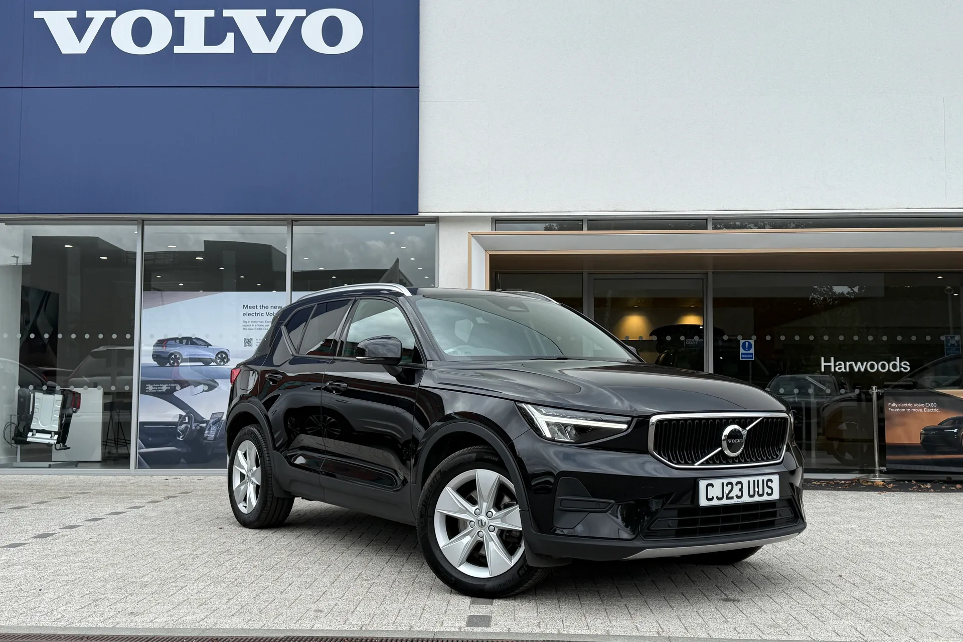 Volvo XC40 focused image