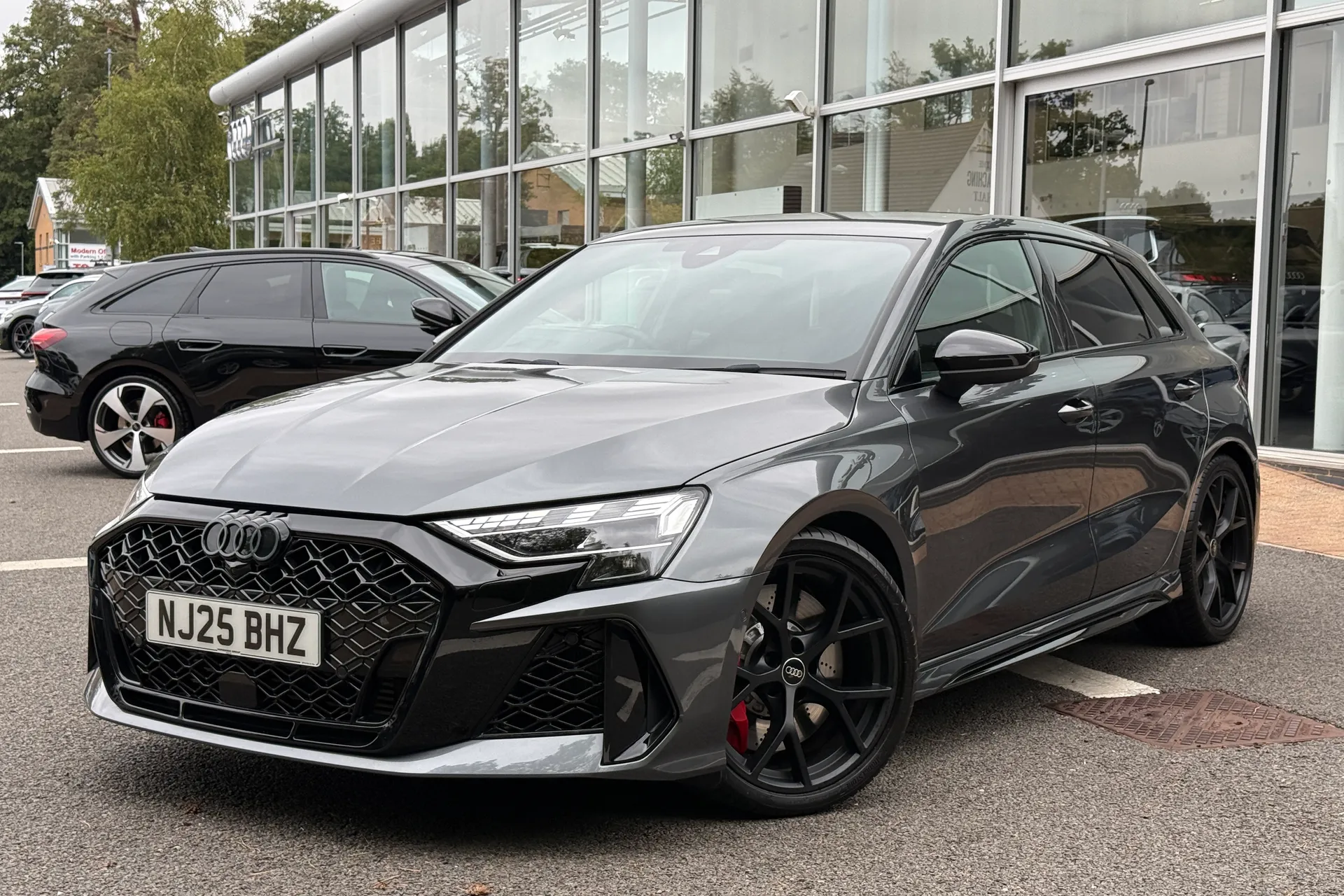Audi RS3 thumbnail image number 48