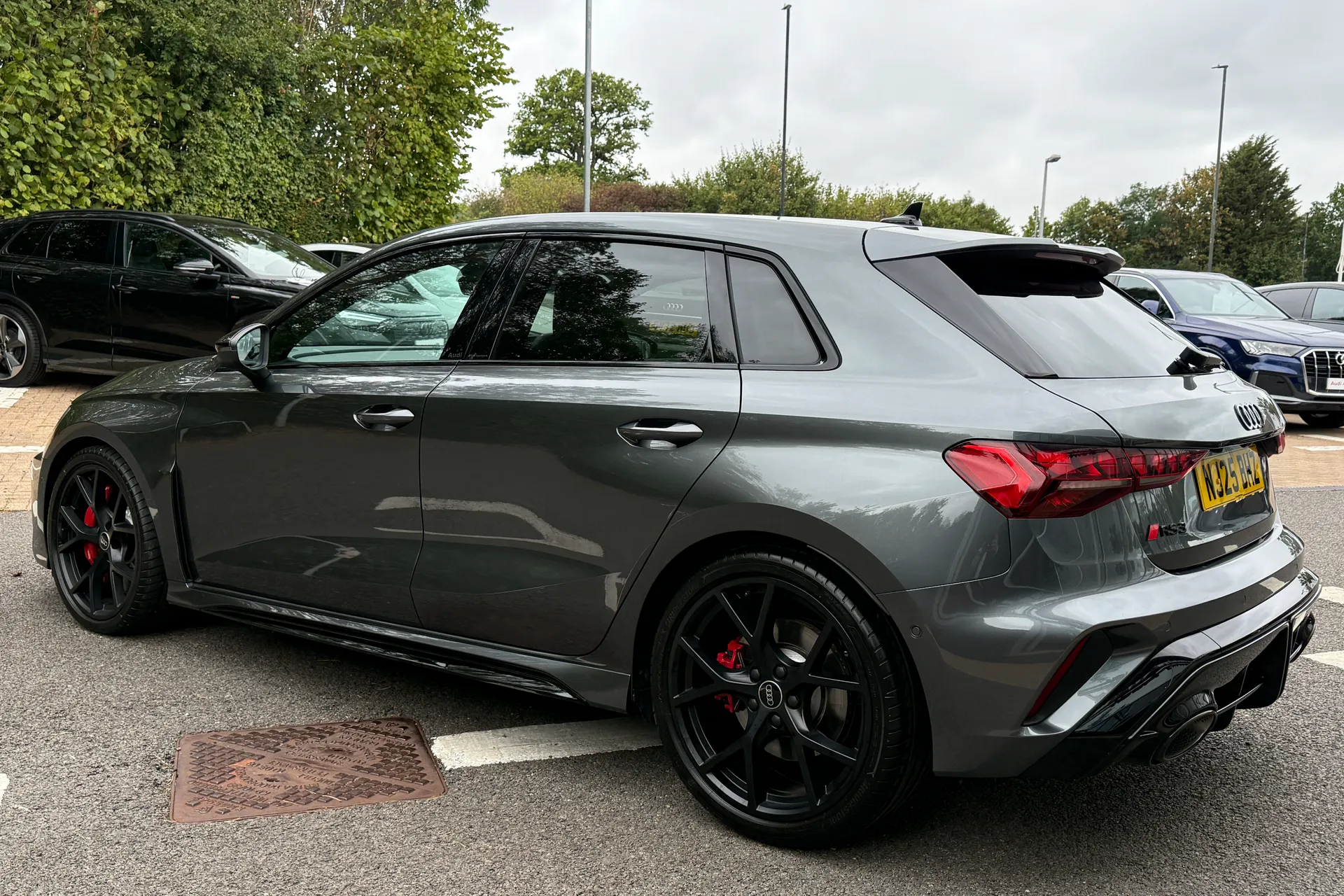 Audi RS3 thumbnail image number 40