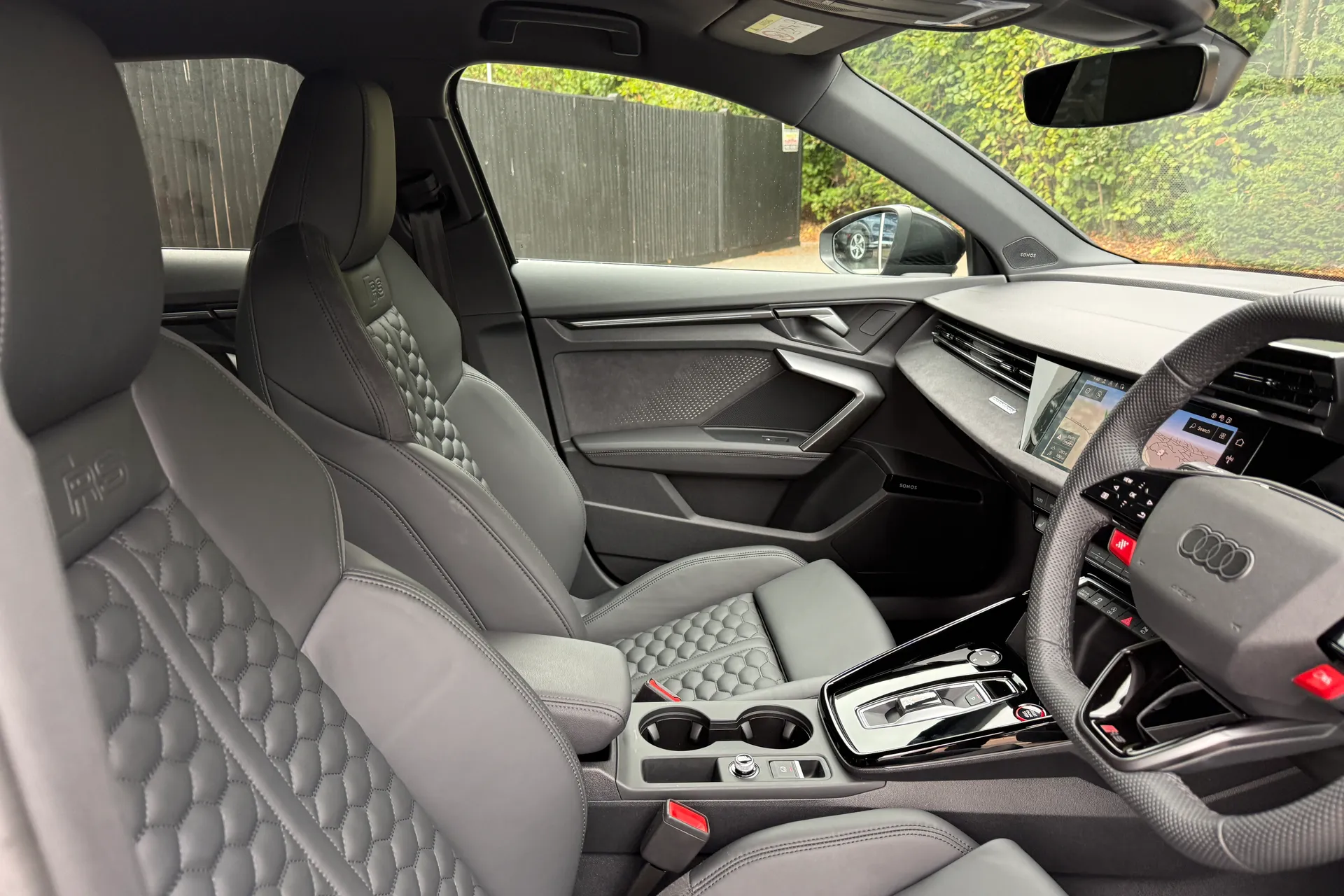 Audi RS3 thumbnail image number 24