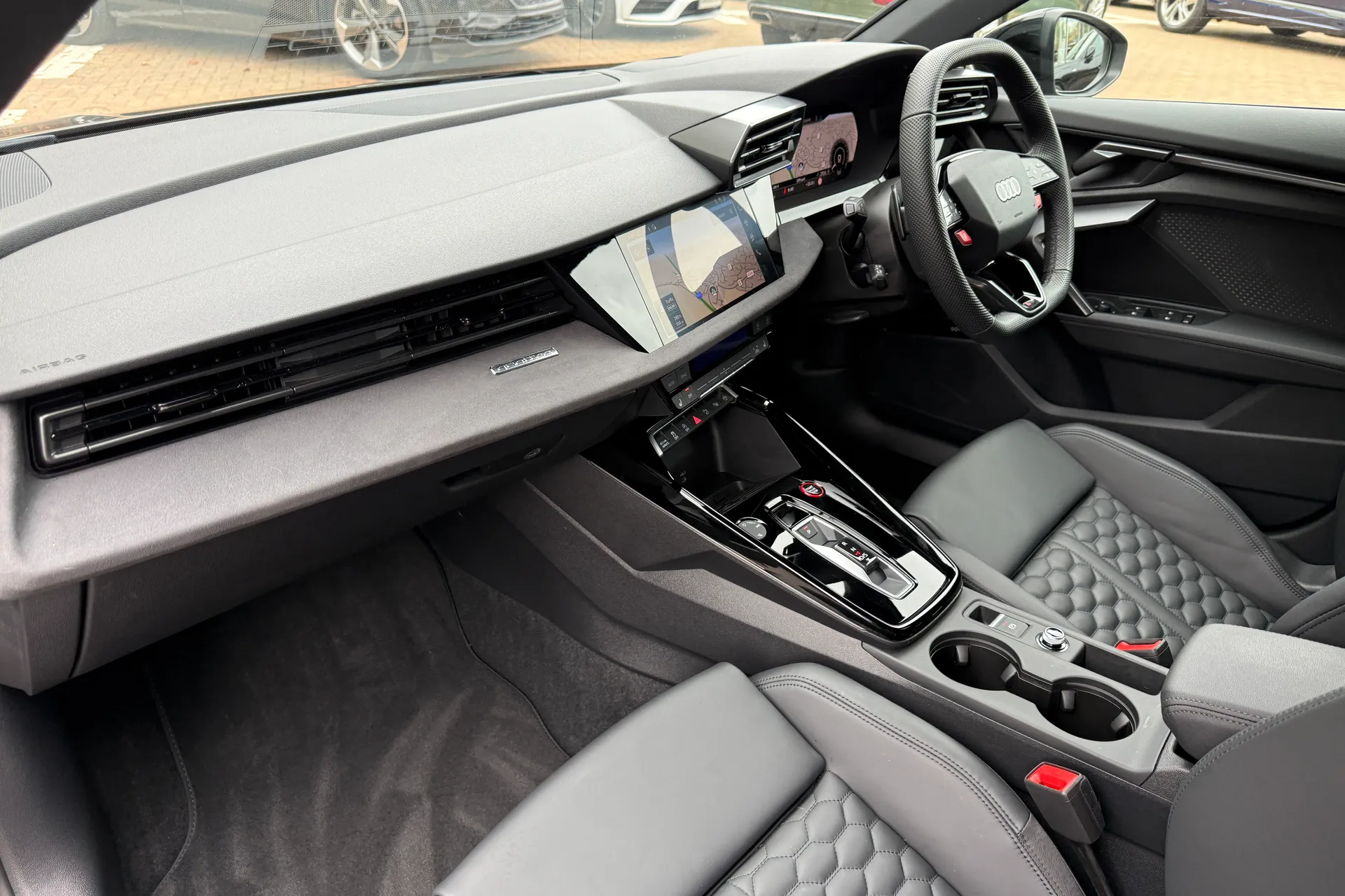 Audi RS3 thumbnail image number 45