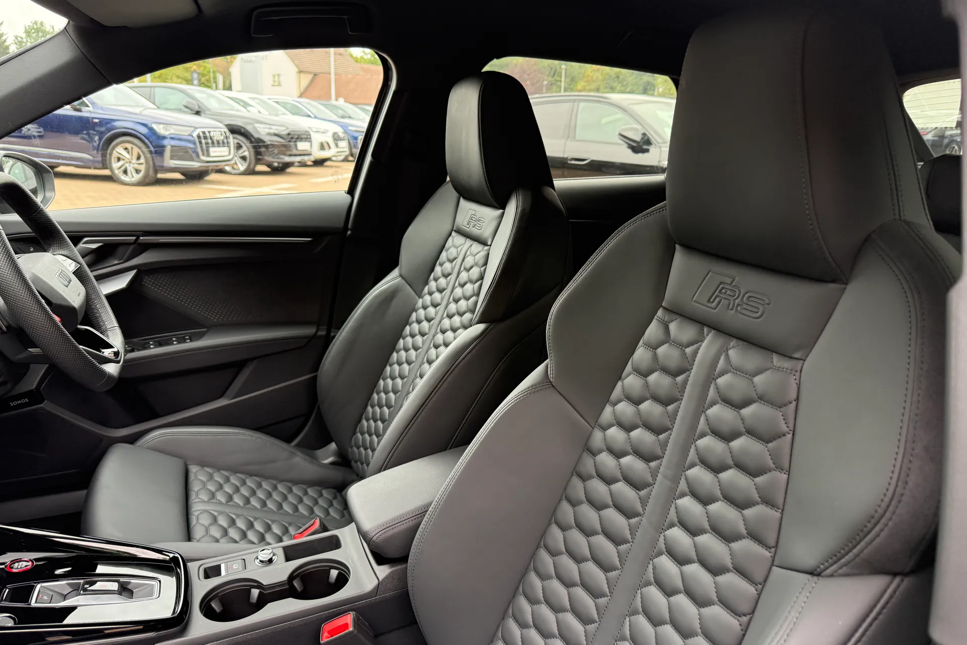 Audi RS3 thumbnail image number 46