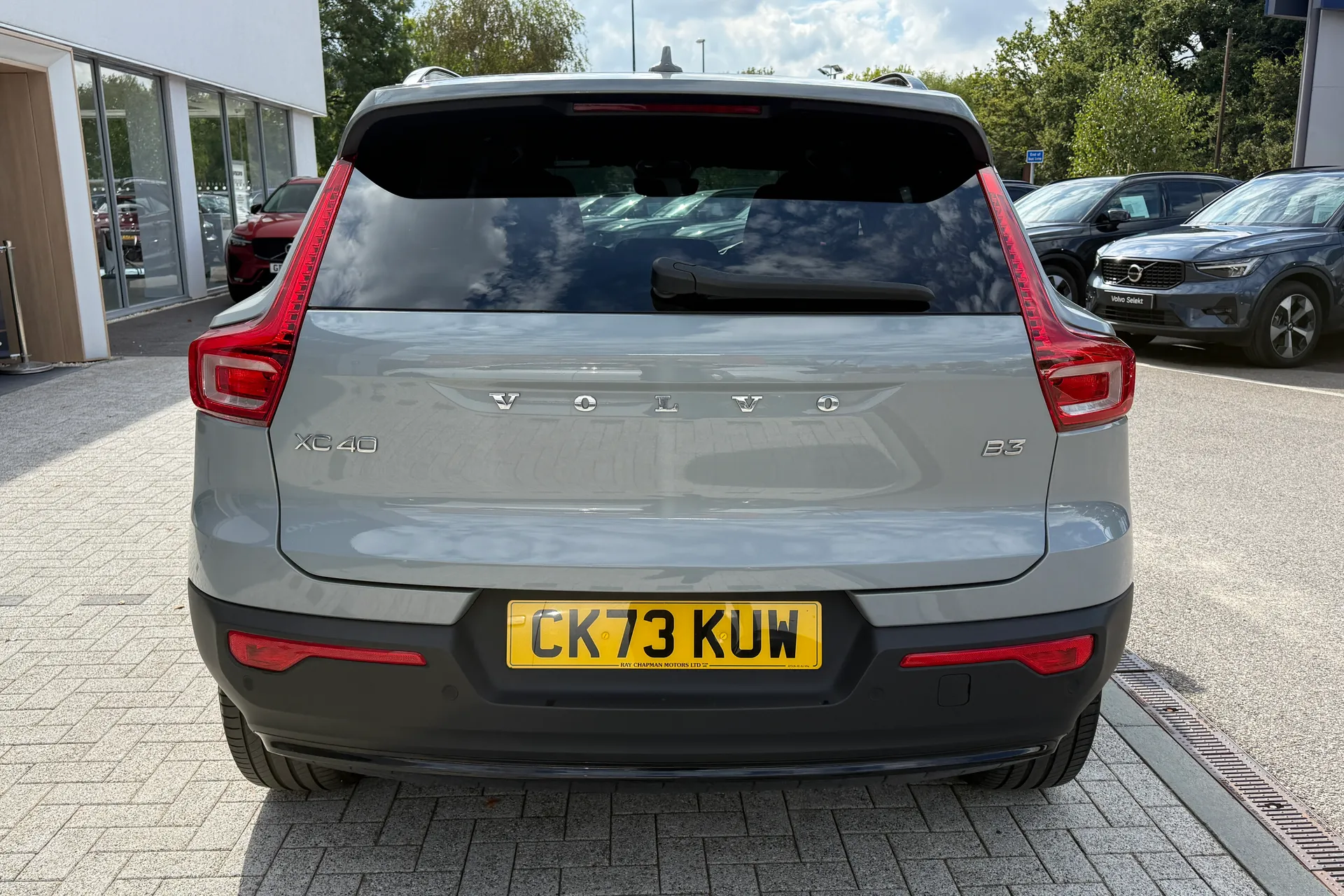 Volvo XC40 thumbnail image number 9