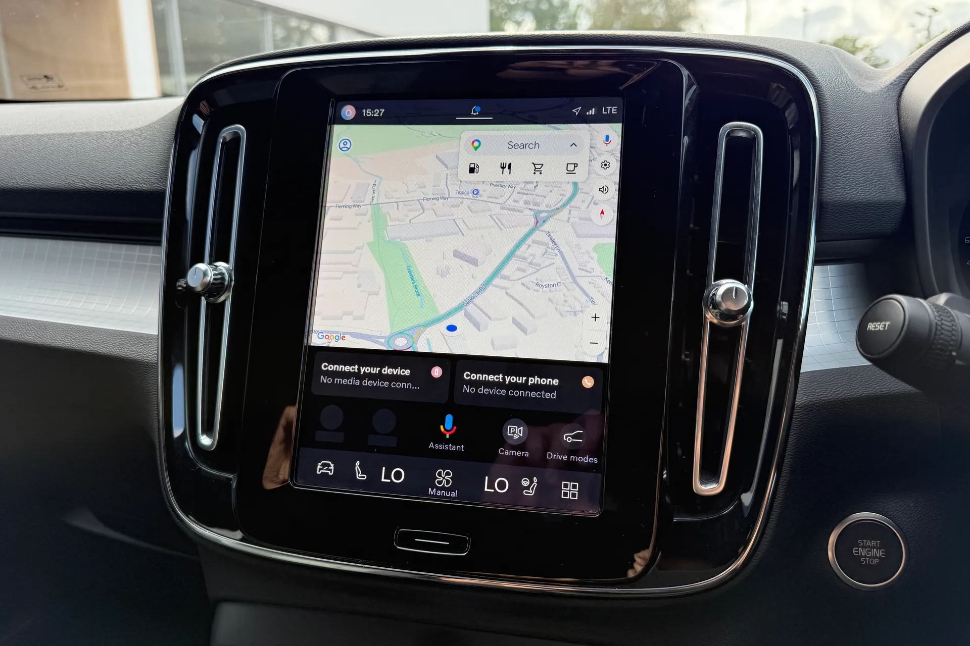 Volvo XC40 thumbnail image number 5