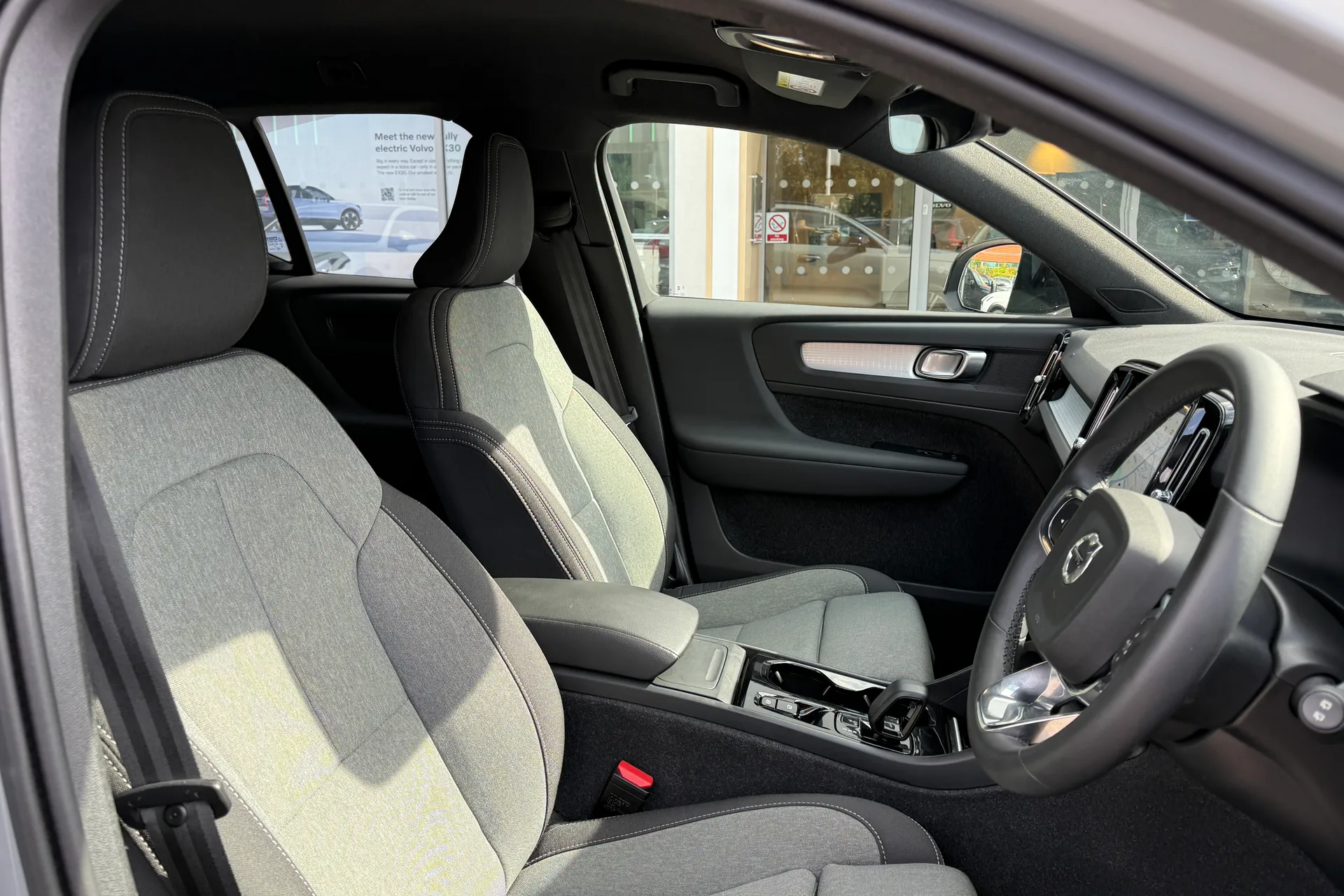 Volvo XC40 thumbnail image number 26