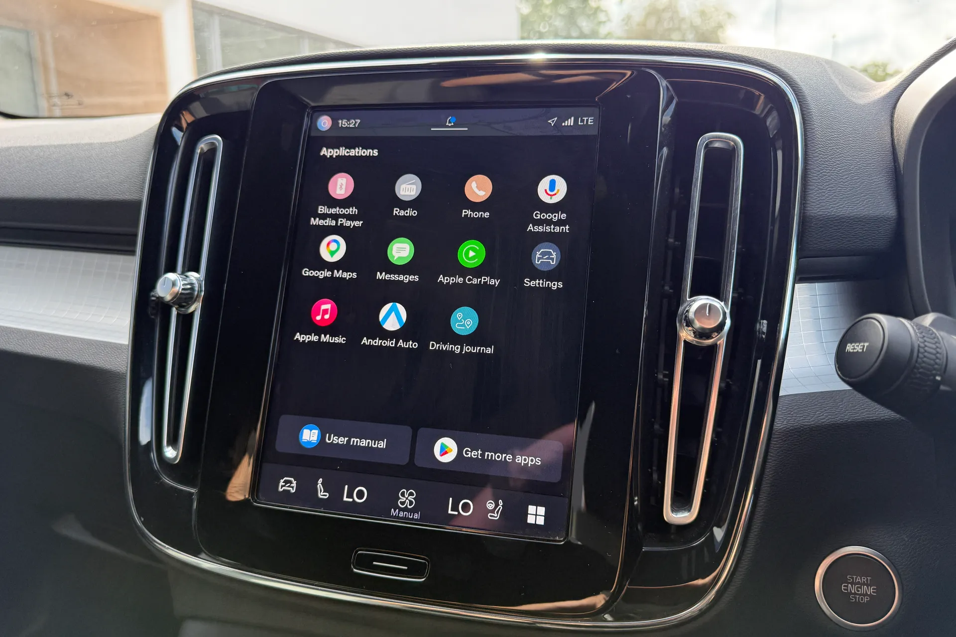 Volvo XC40 thumbnail image number 39