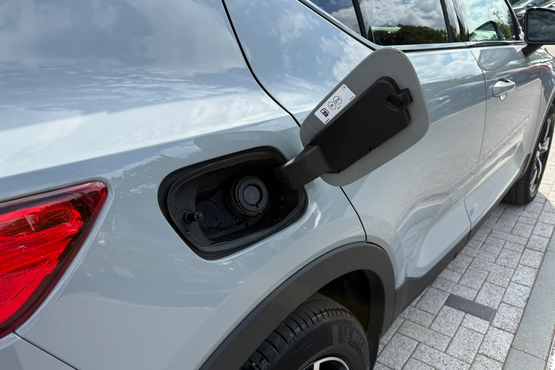 Volvo XC40 thumbnail image number 16