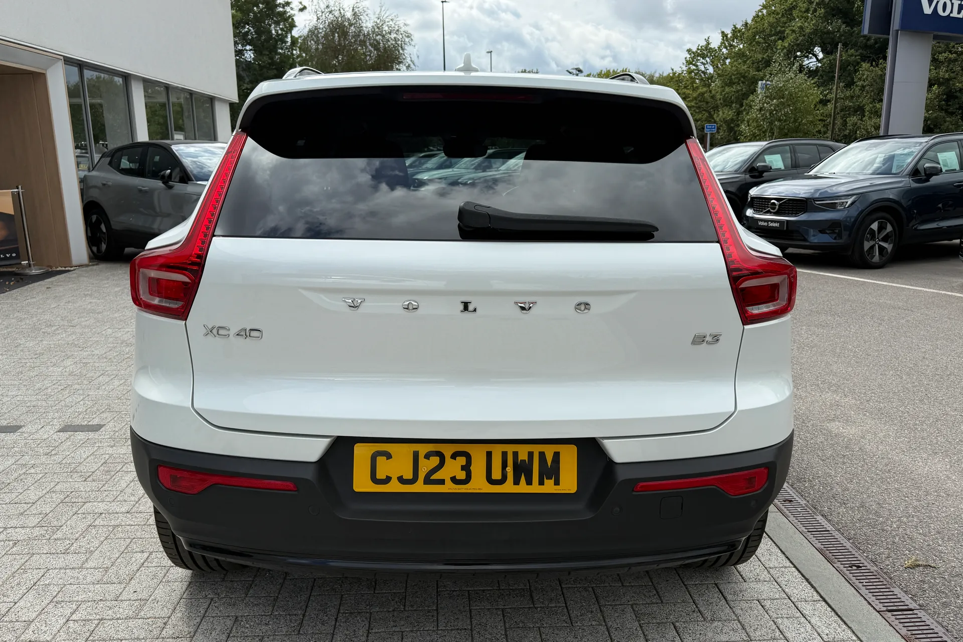 Volvo XC40 thumbnail image number 9
