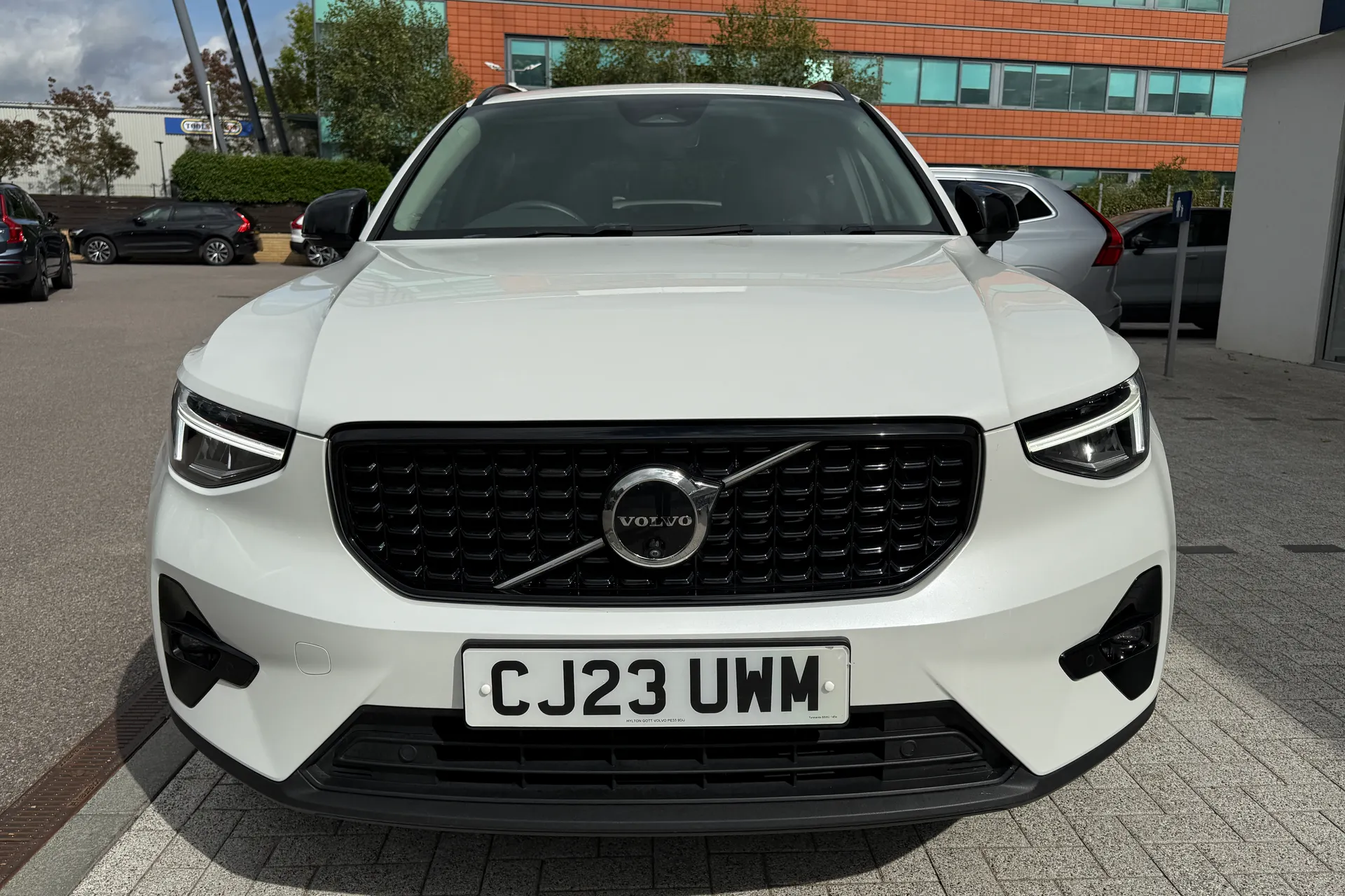 Volvo XC40 thumbnail image number 13