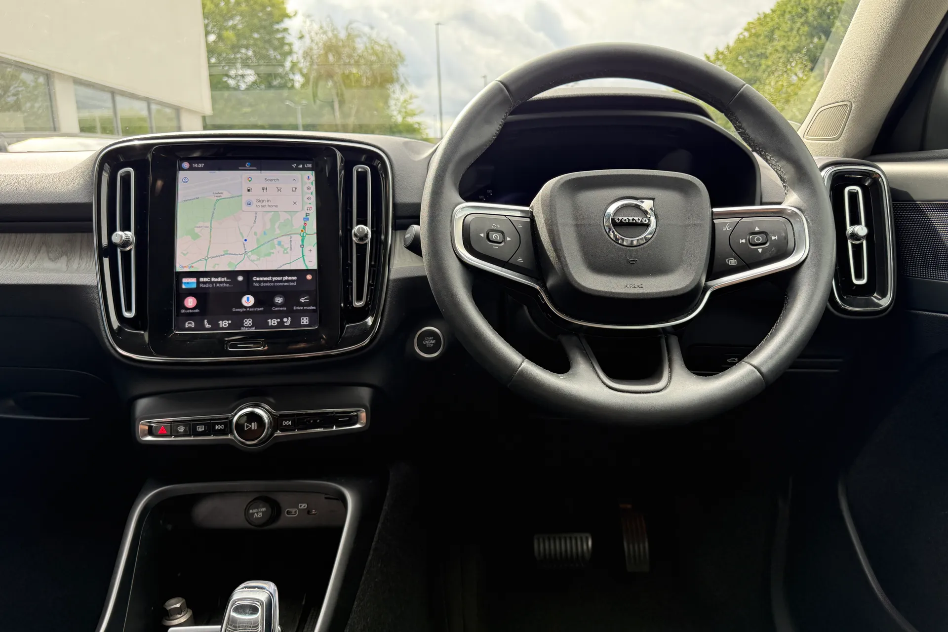 Volvo XC40 thumbnail image number 33