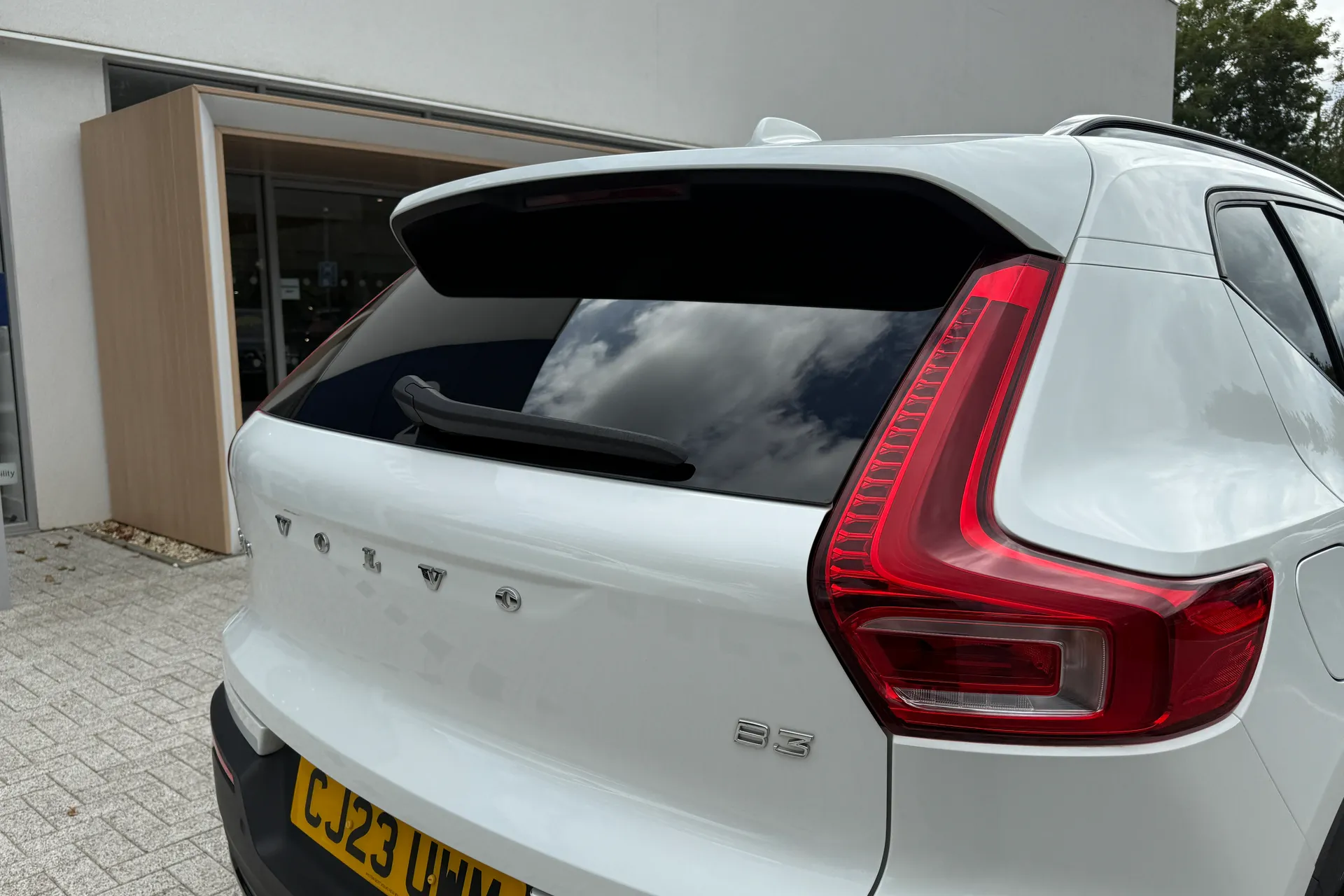 Volvo XC40 thumbnail image number 18