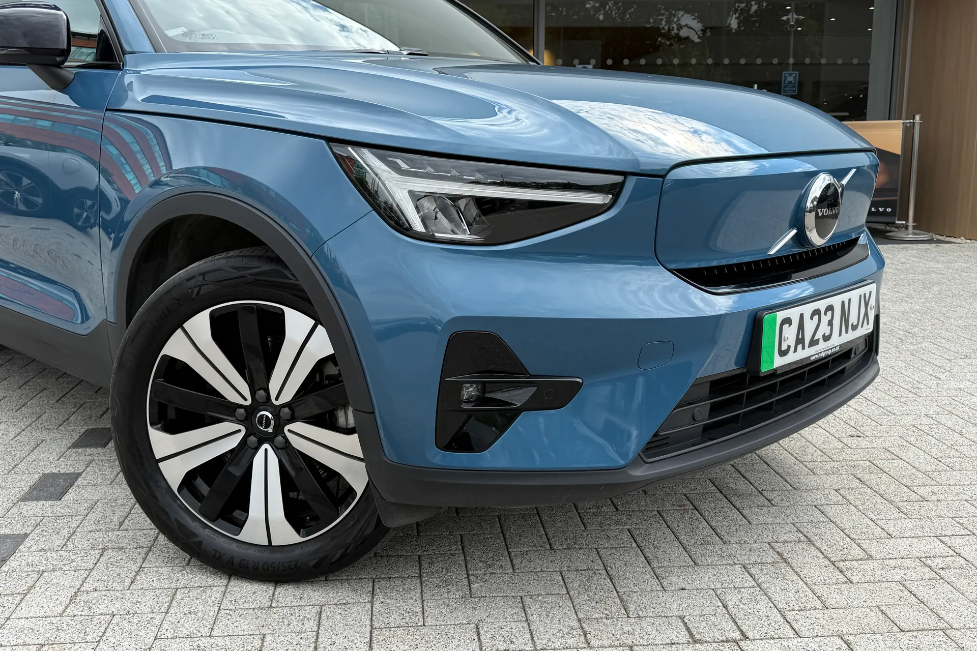 Volvo C40 thumbnail image number 7