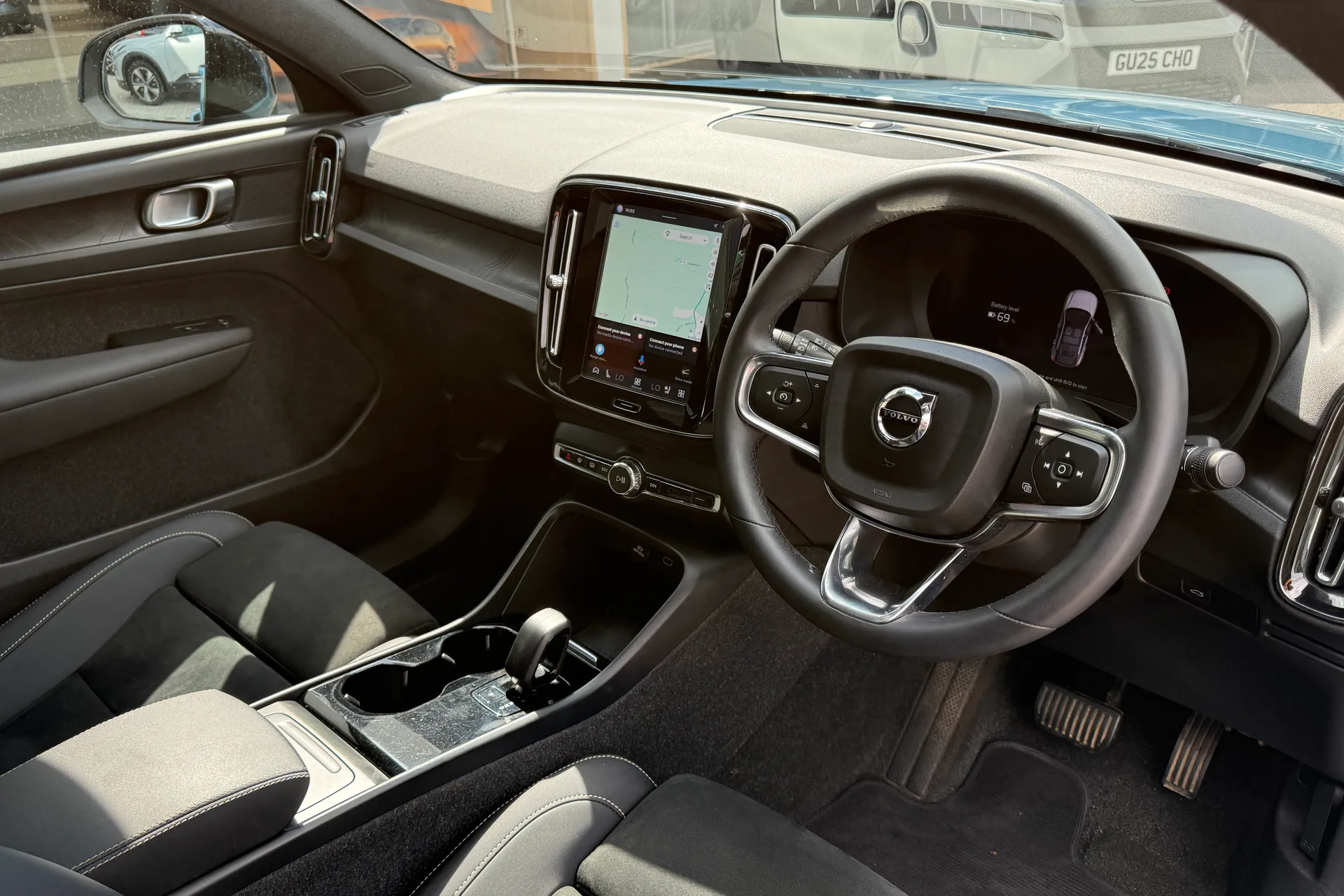 Volvo C40 thumbnail image number 6