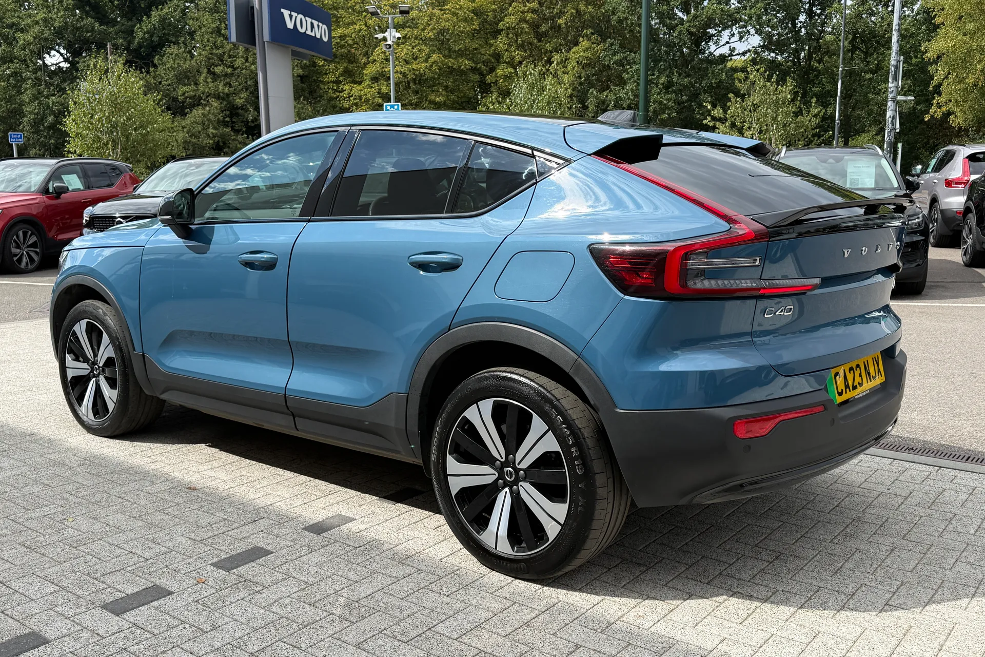 Volvo C40 thumbnail image number 10