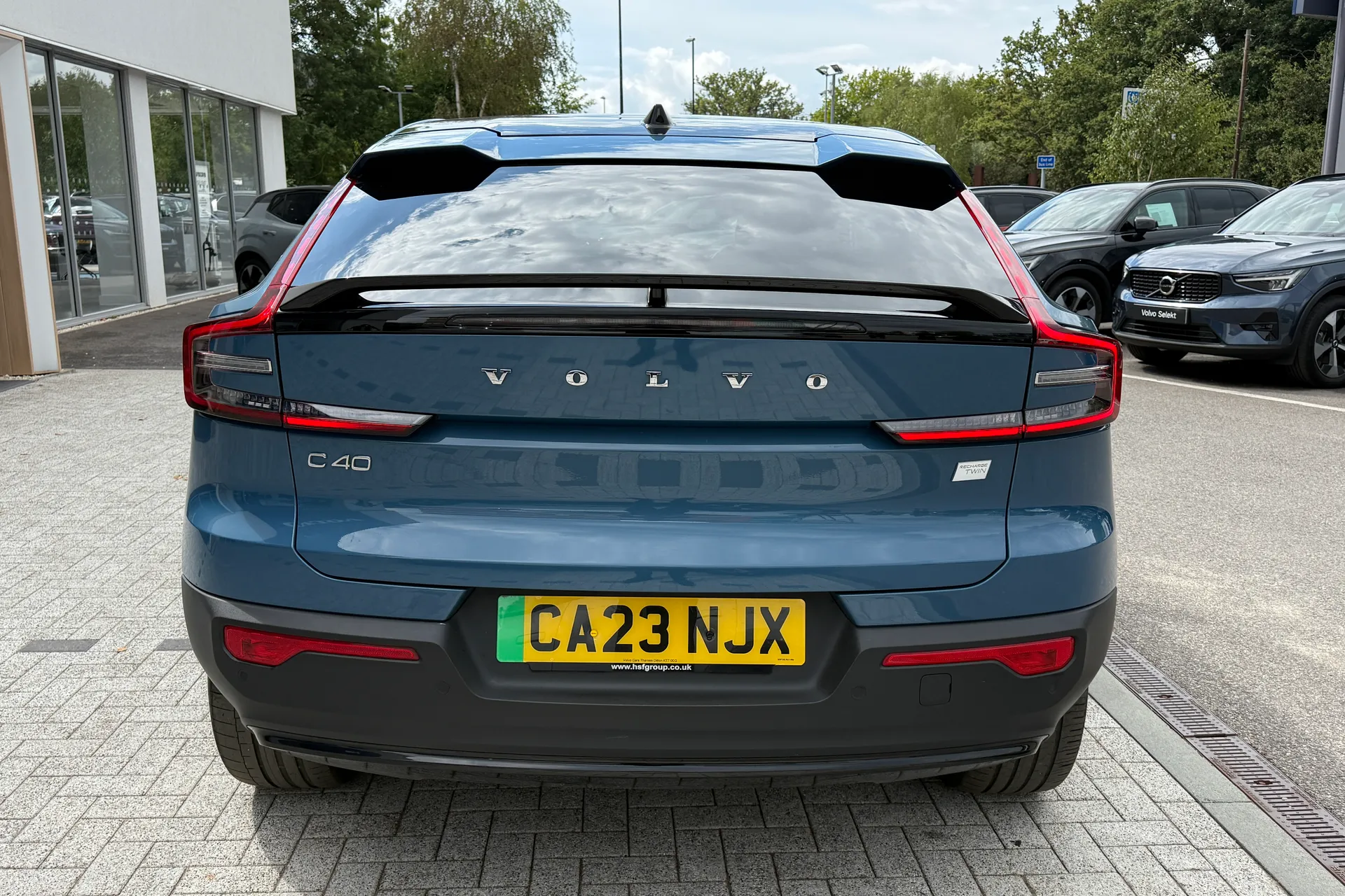 Volvo C40 thumbnail image number 9