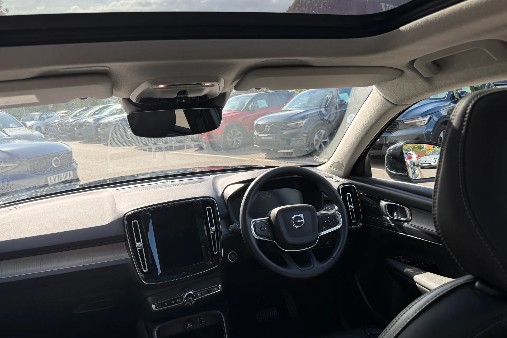 Volvo XC40 thumbnail image number 33