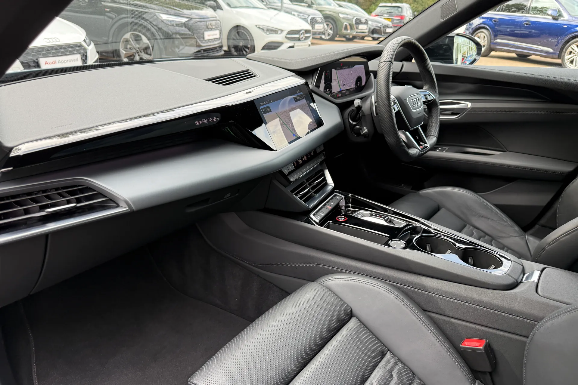 Audi RS e-tron GT thumbnail image number 47