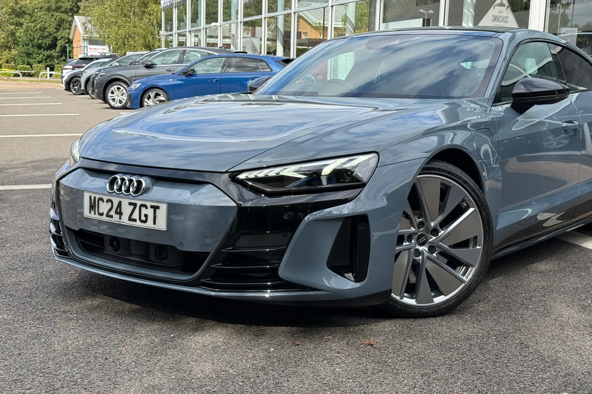 Audi RS e-tron GT thumbnail image number 54