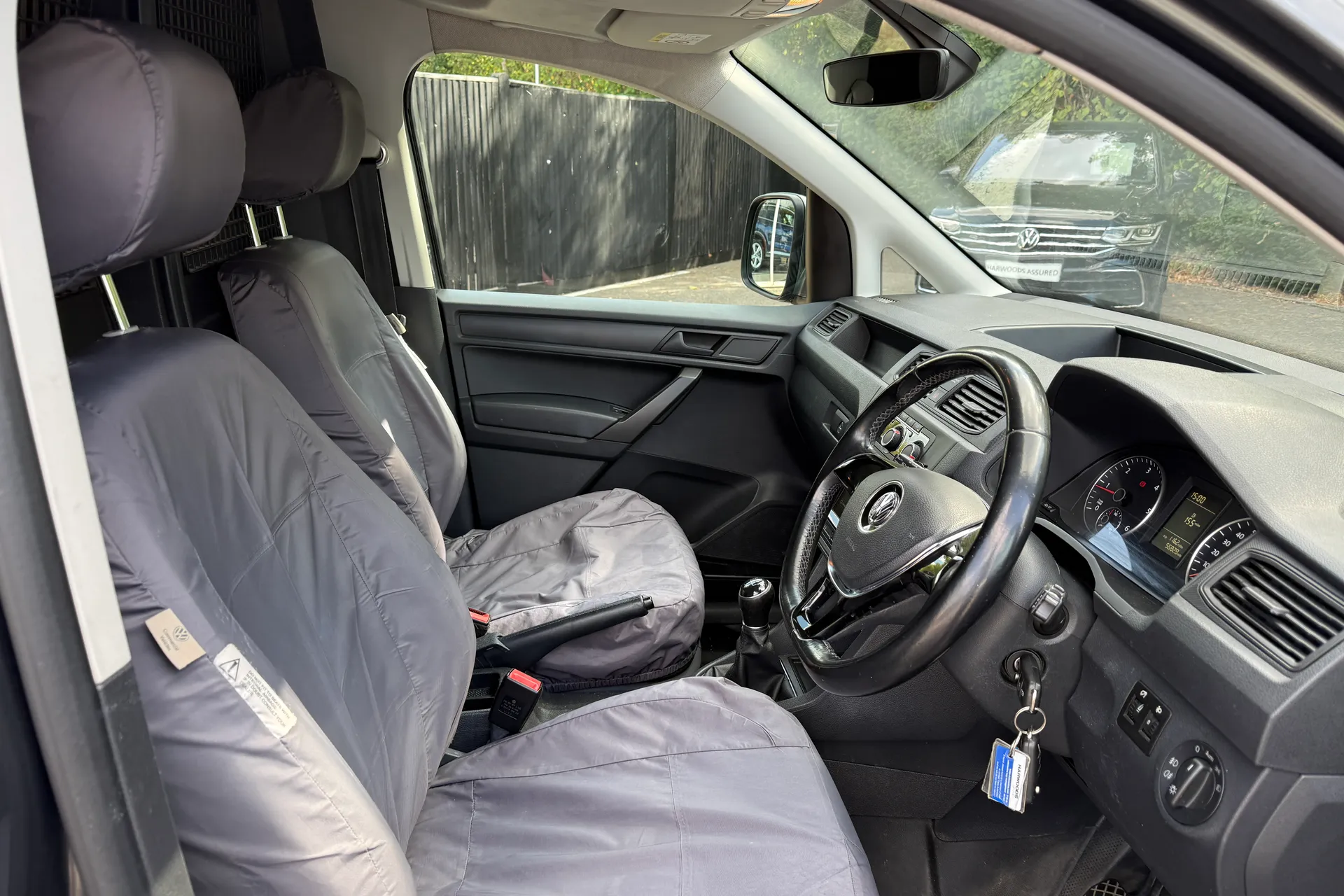 VOLKSWAGEN CADDY thumbnail image number 18