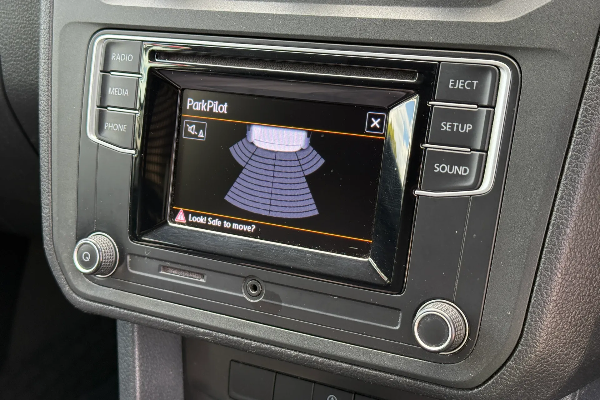 VOLKSWAGEN CADDY thumbnail image number 7