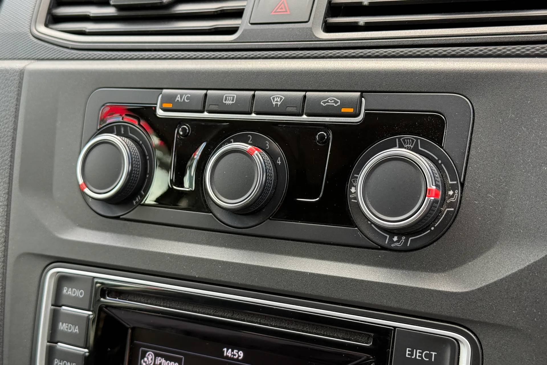VOLKSWAGEN CADDY thumbnail image number 9