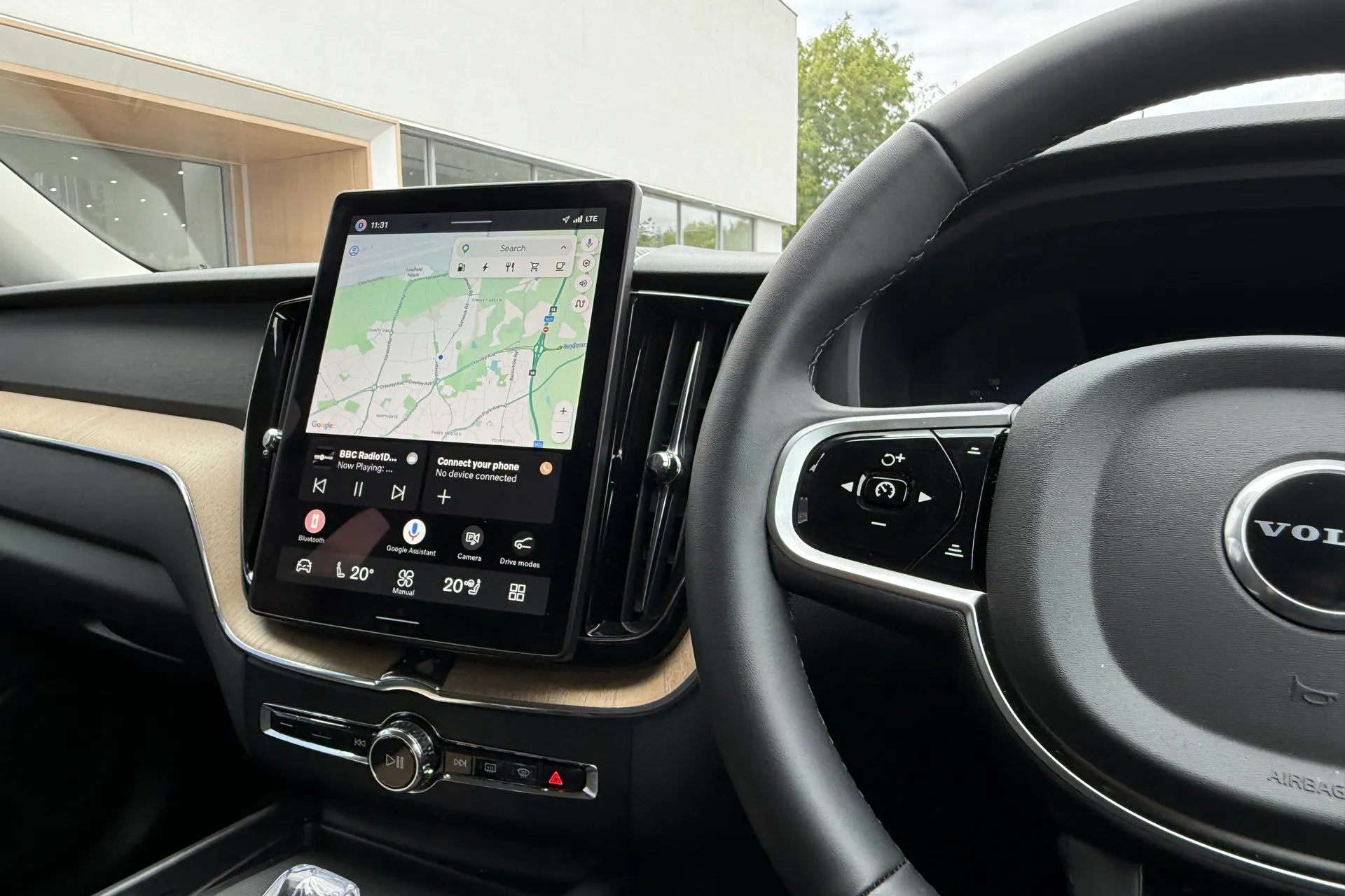Volvo XC60 thumbnail image number 34