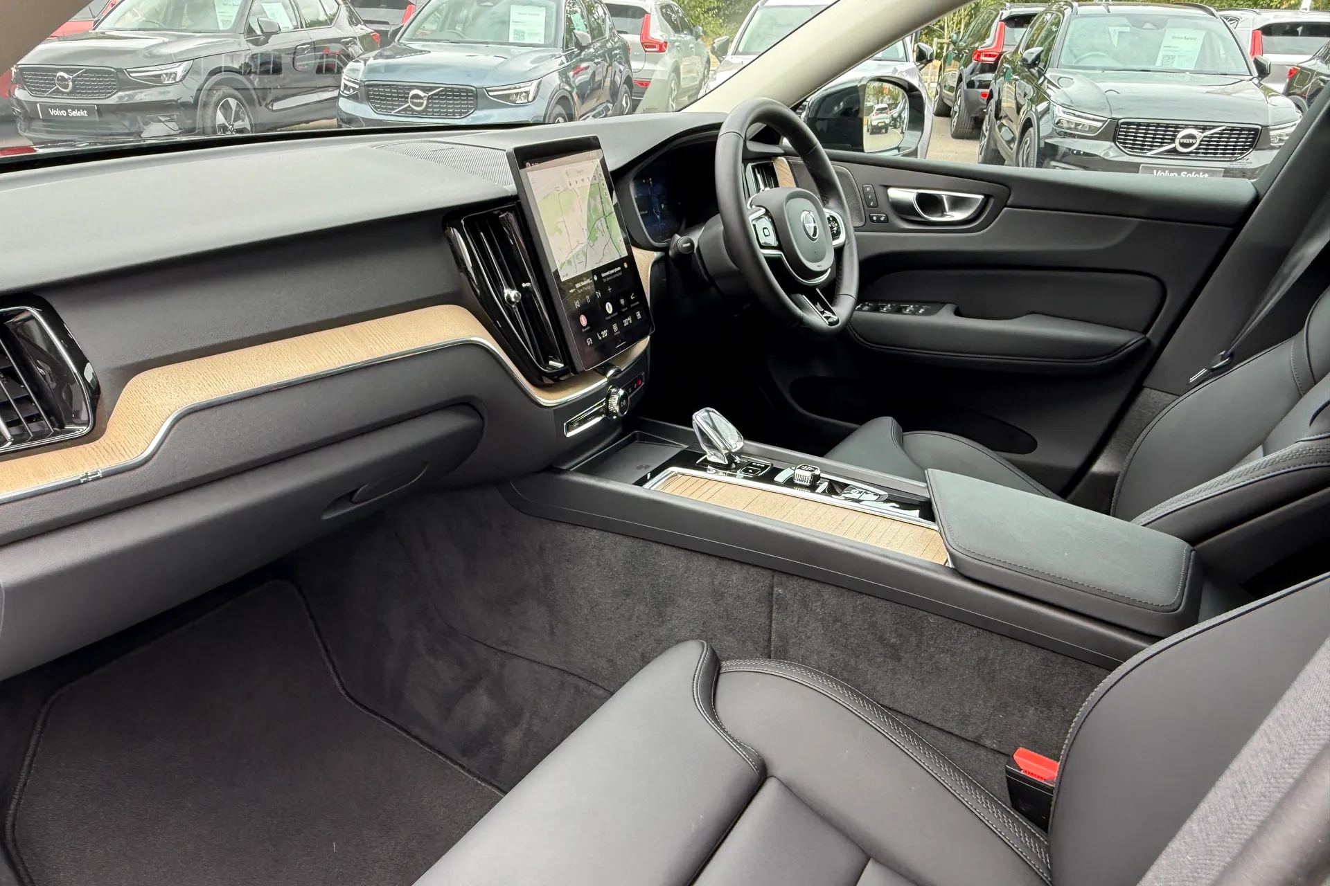 Volvo XC60 thumbnail image number 26