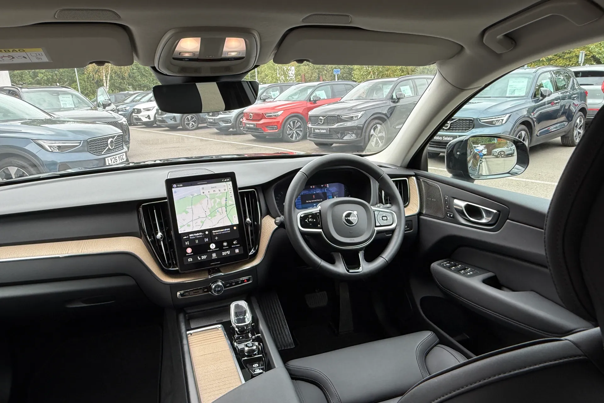Volvo XC60 thumbnail image number 31
