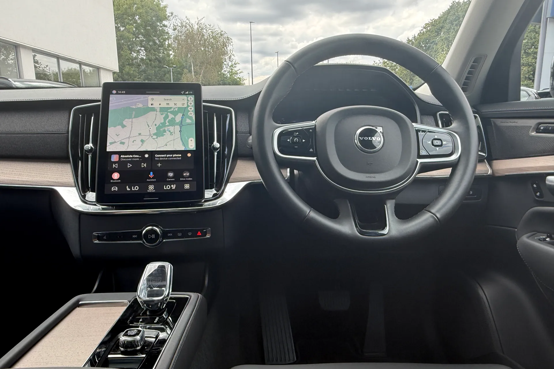 Volvo XC90 thumbnail image number 35