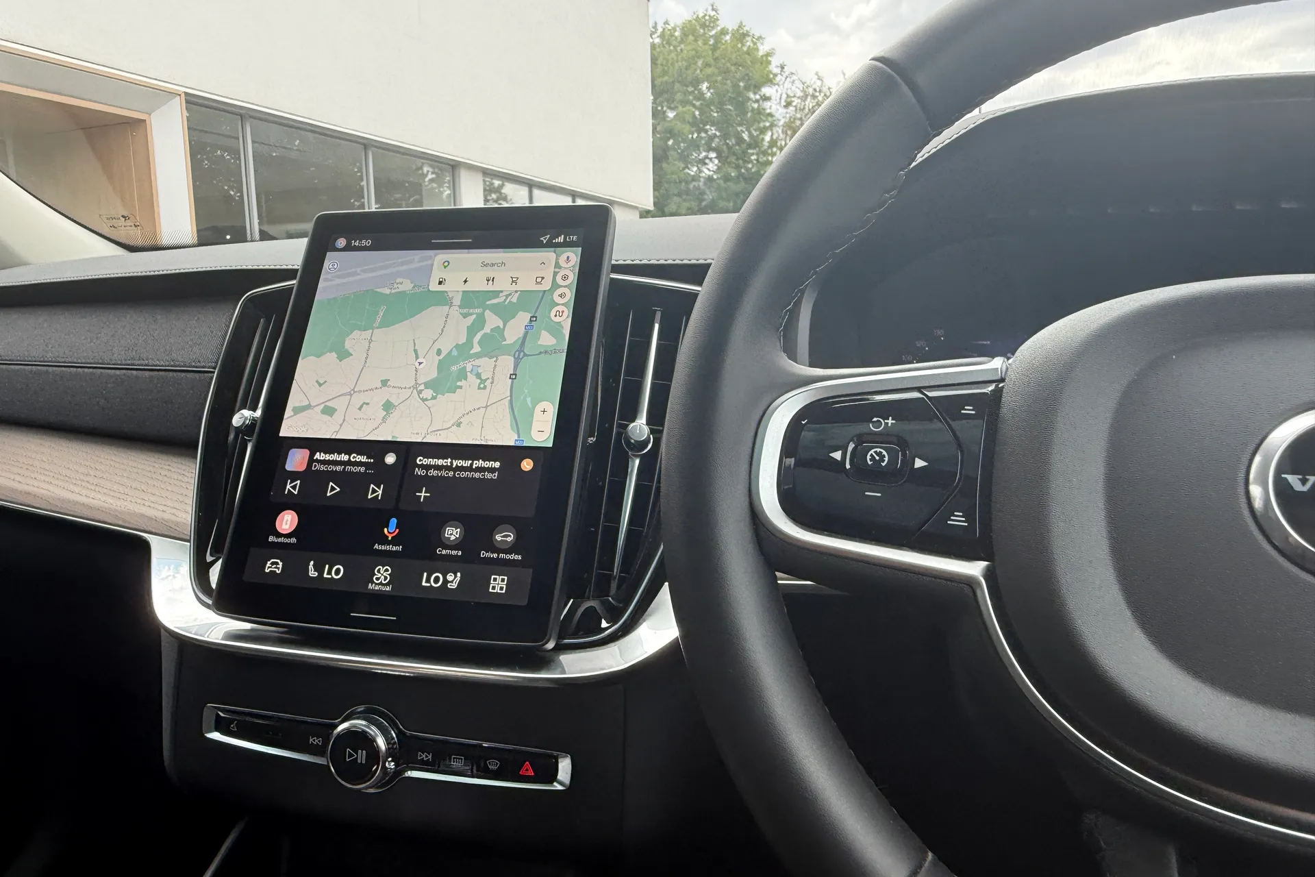 Volvo XC90 thumbnail image number 37