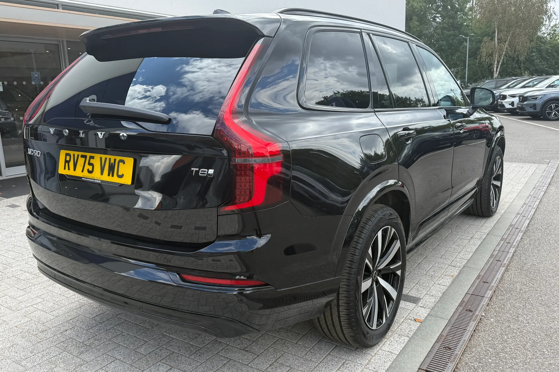 Volvo XC90 thumbnail image number 11