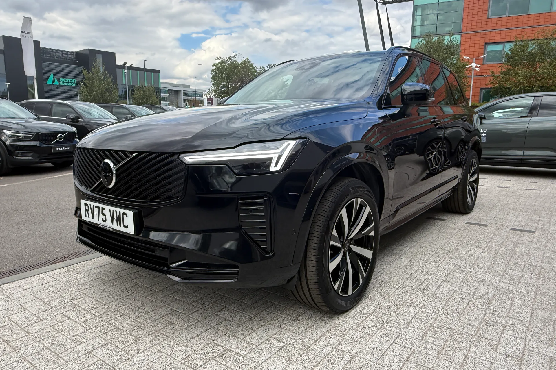Volvo XC90 thumbnail image number 15