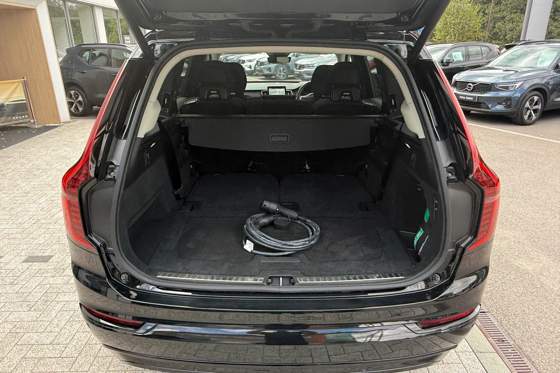 Volvo XC90 thumbnail image number 23
