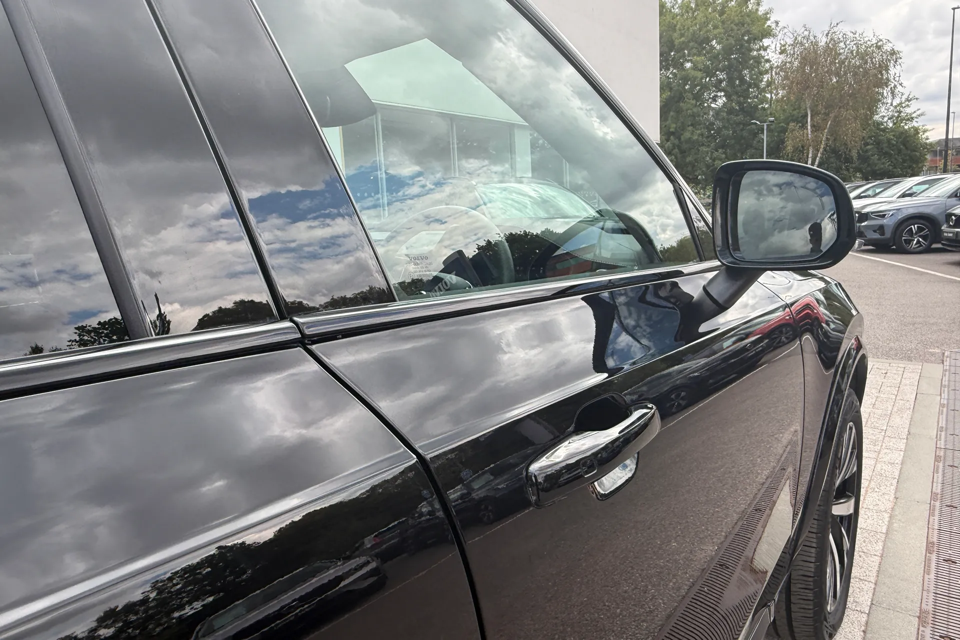 Volvo XC90 thumbnail image number 18