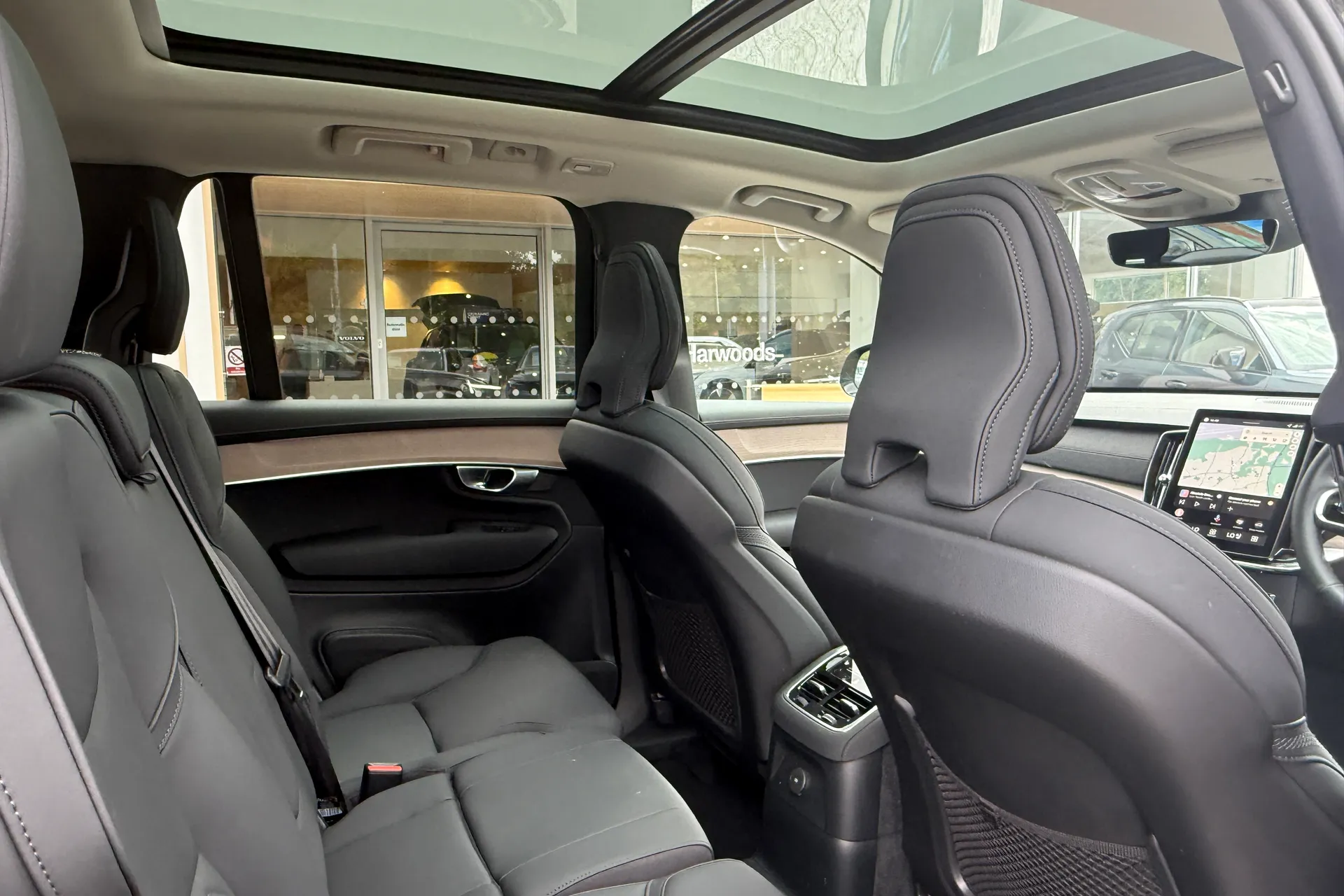 Volvo XC90 thumbnail image number 25