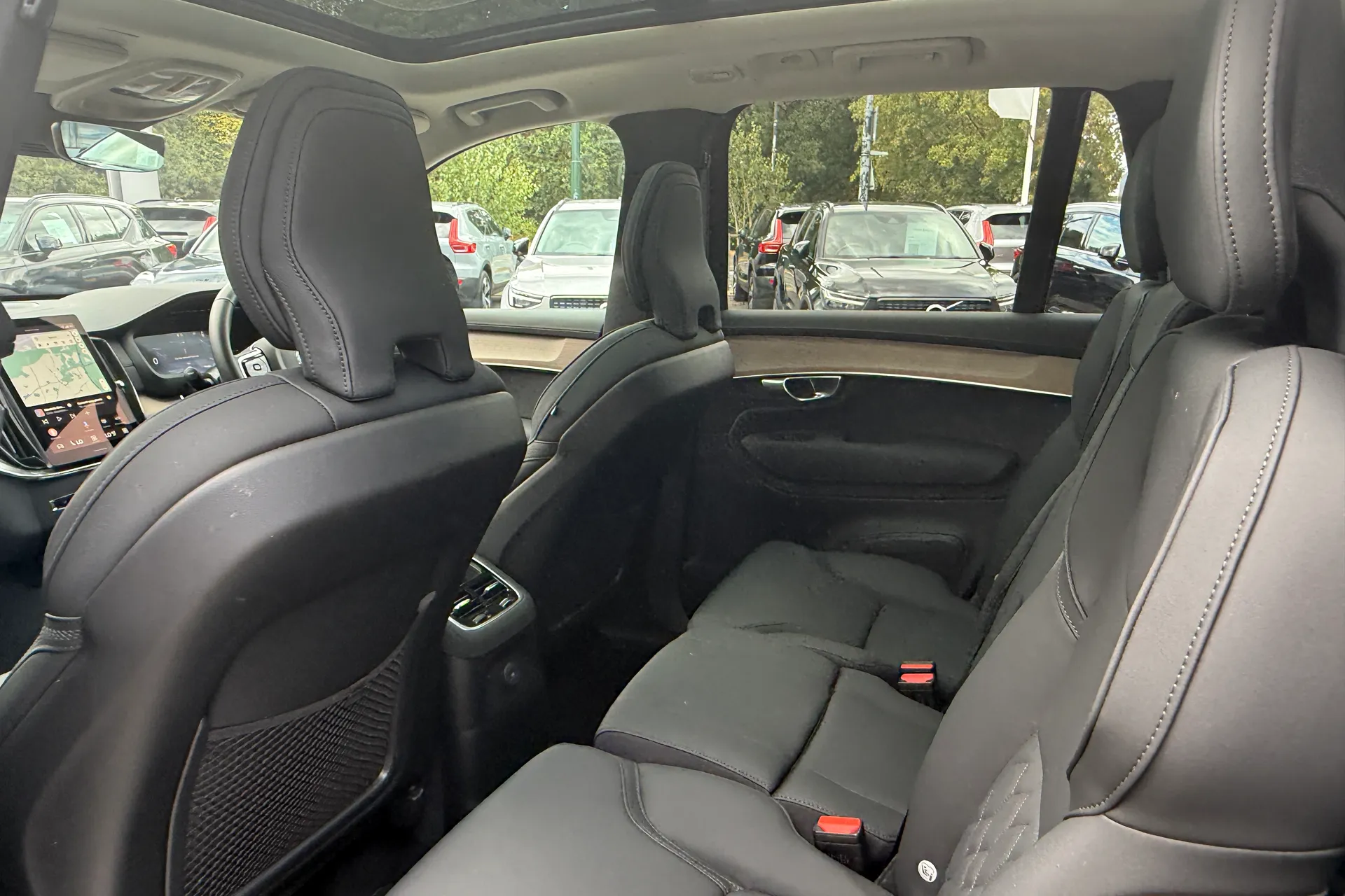 Volvo XC90 thumbnail image number 31