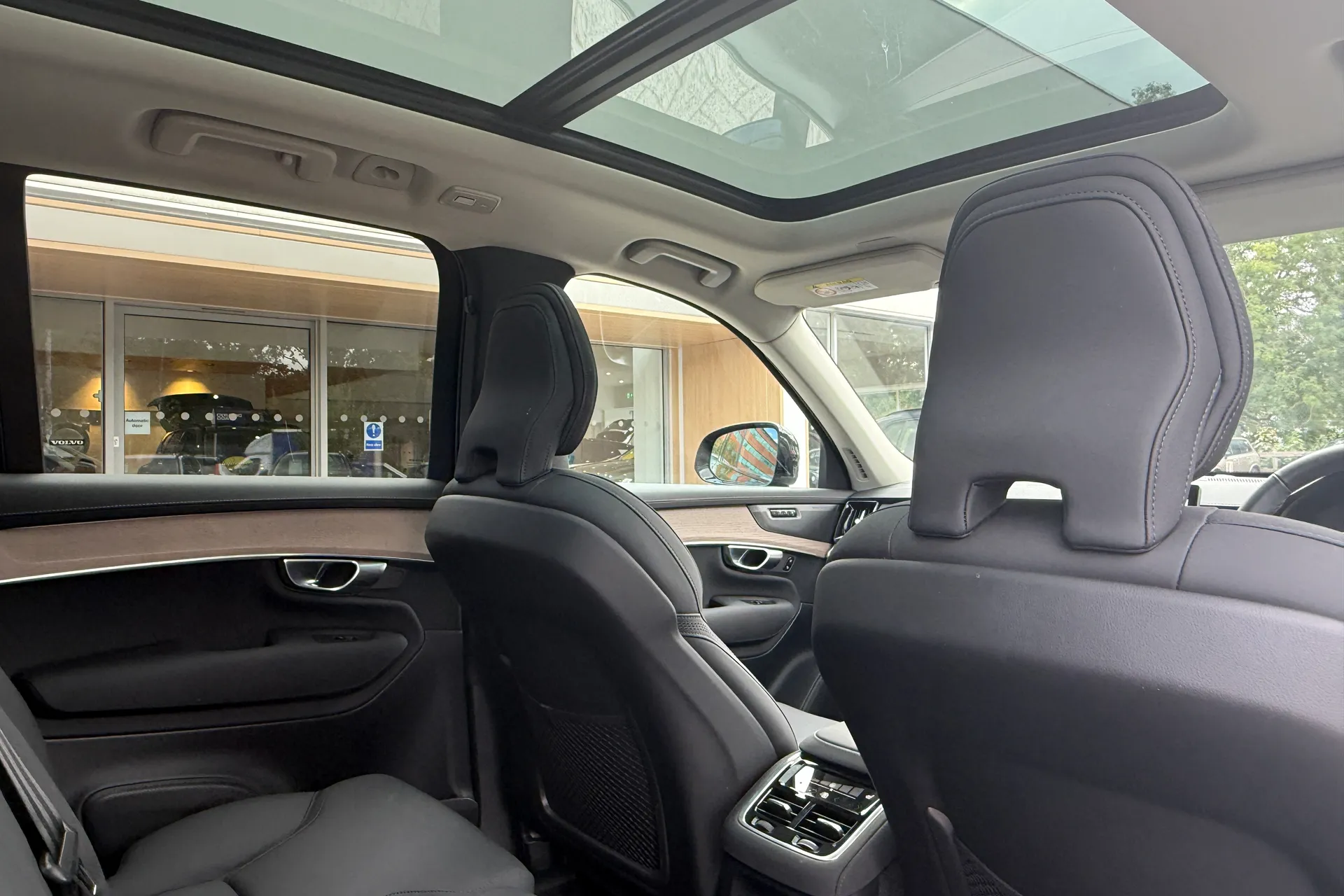 Volvo XC90 thumbnail image number 26