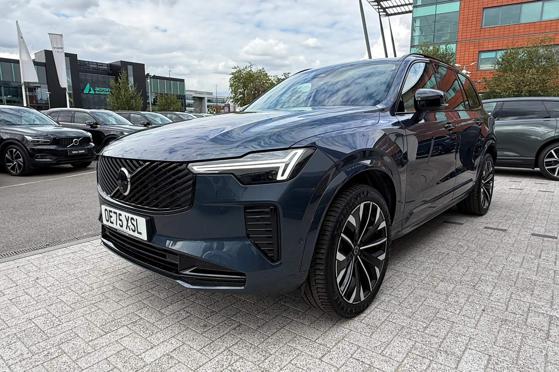 Volvo XC90 thumbnail image number 15