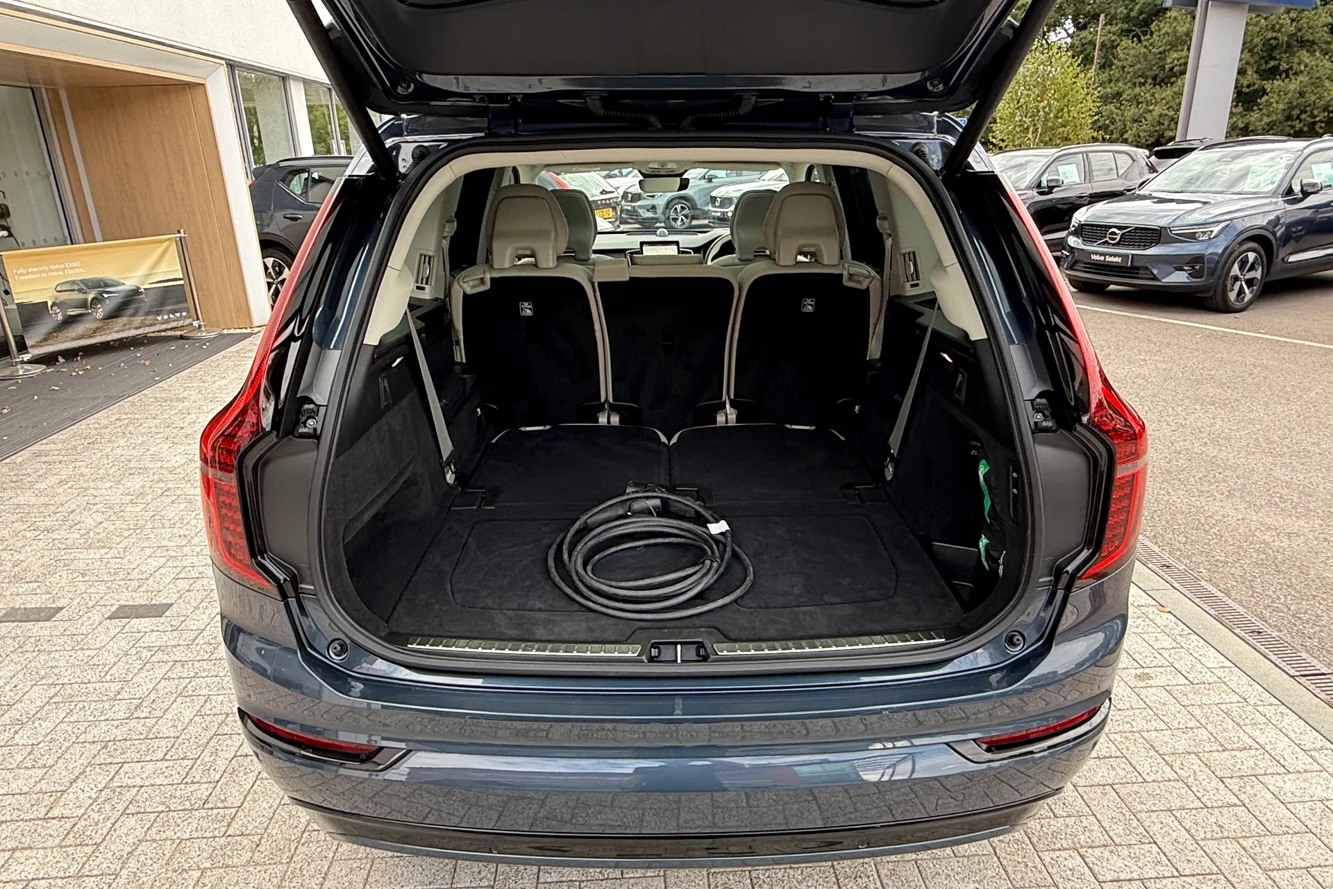 Volvo XC90 thumbnail image number 23